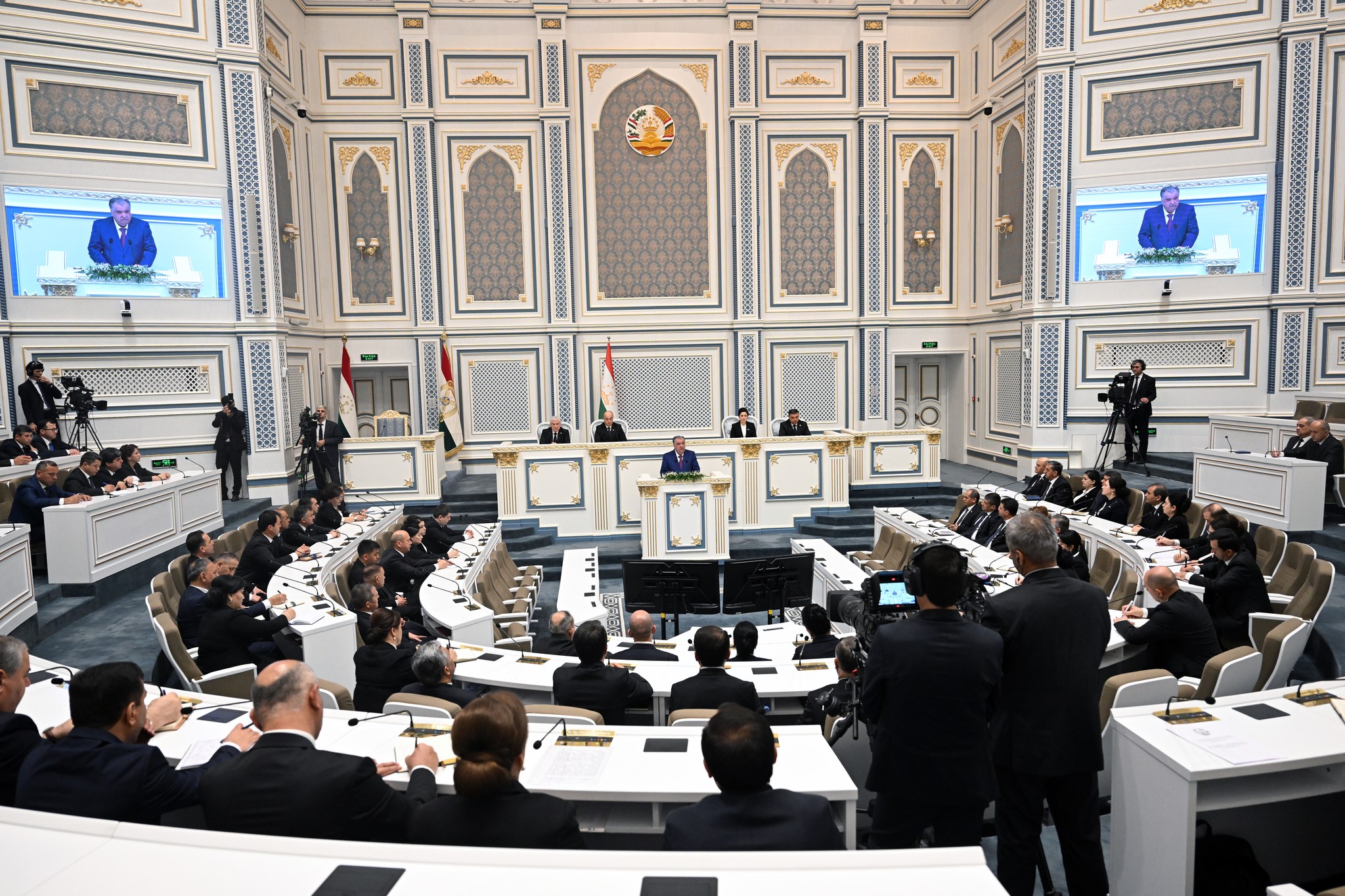 ﻿Иштирок дар Иҷлосияи якуми Маҷлиси намояндагони Маҷлиси Олии Ҷумҳурии Тоҷикистон даъвати ҳафтум img