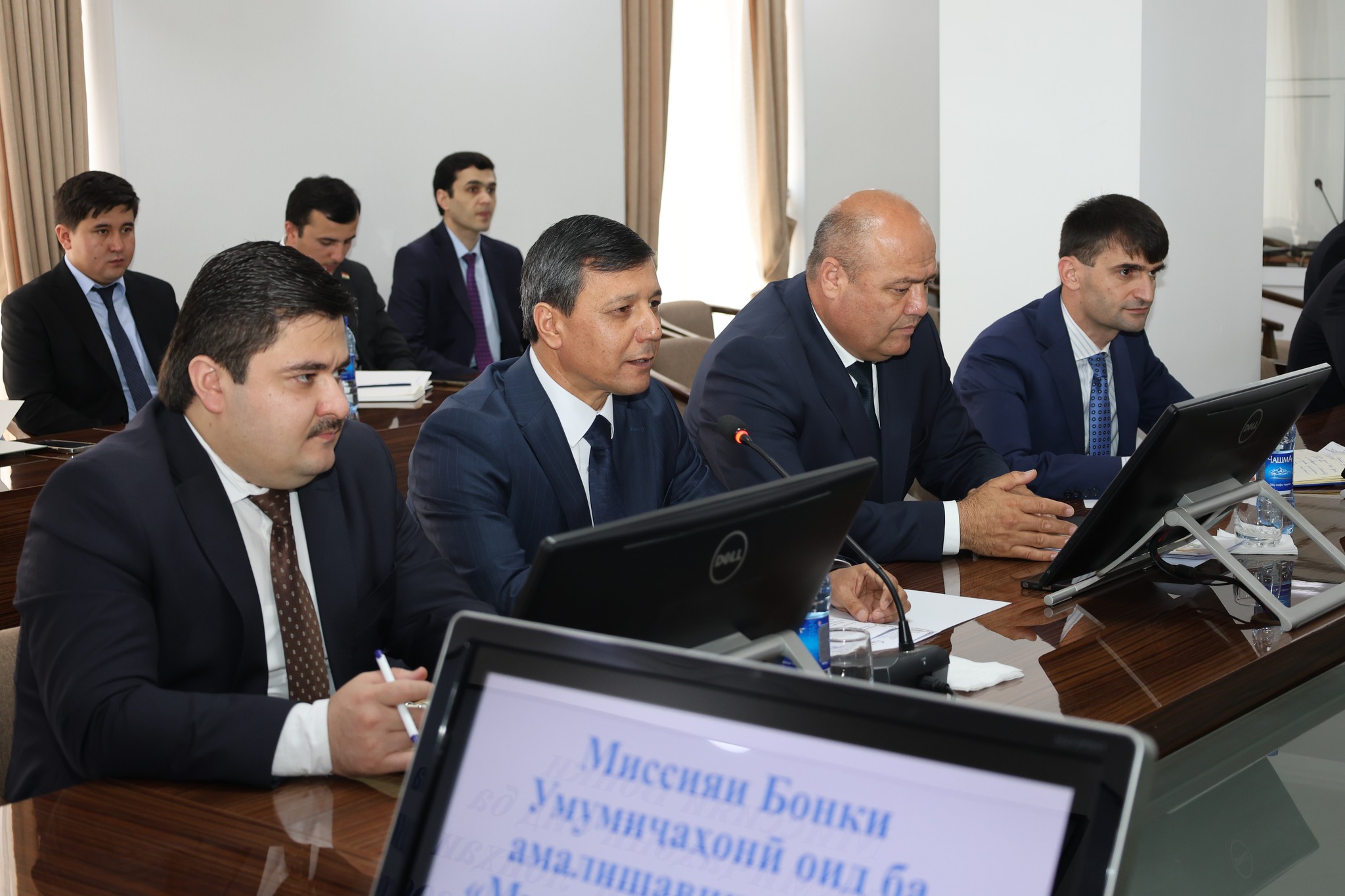 ﻿ГУСТАРИШИ ҲАМКОРИҲО БО БОНКИ УМУМИҶАҲОНӢ ДАР САМТИ ТАТБИҚИ ЛОИҲАИ «МУҲИТИ ТАЪЛИМ – АСОСИ ТАҲСИЛОТИ БОСИФАТ» img