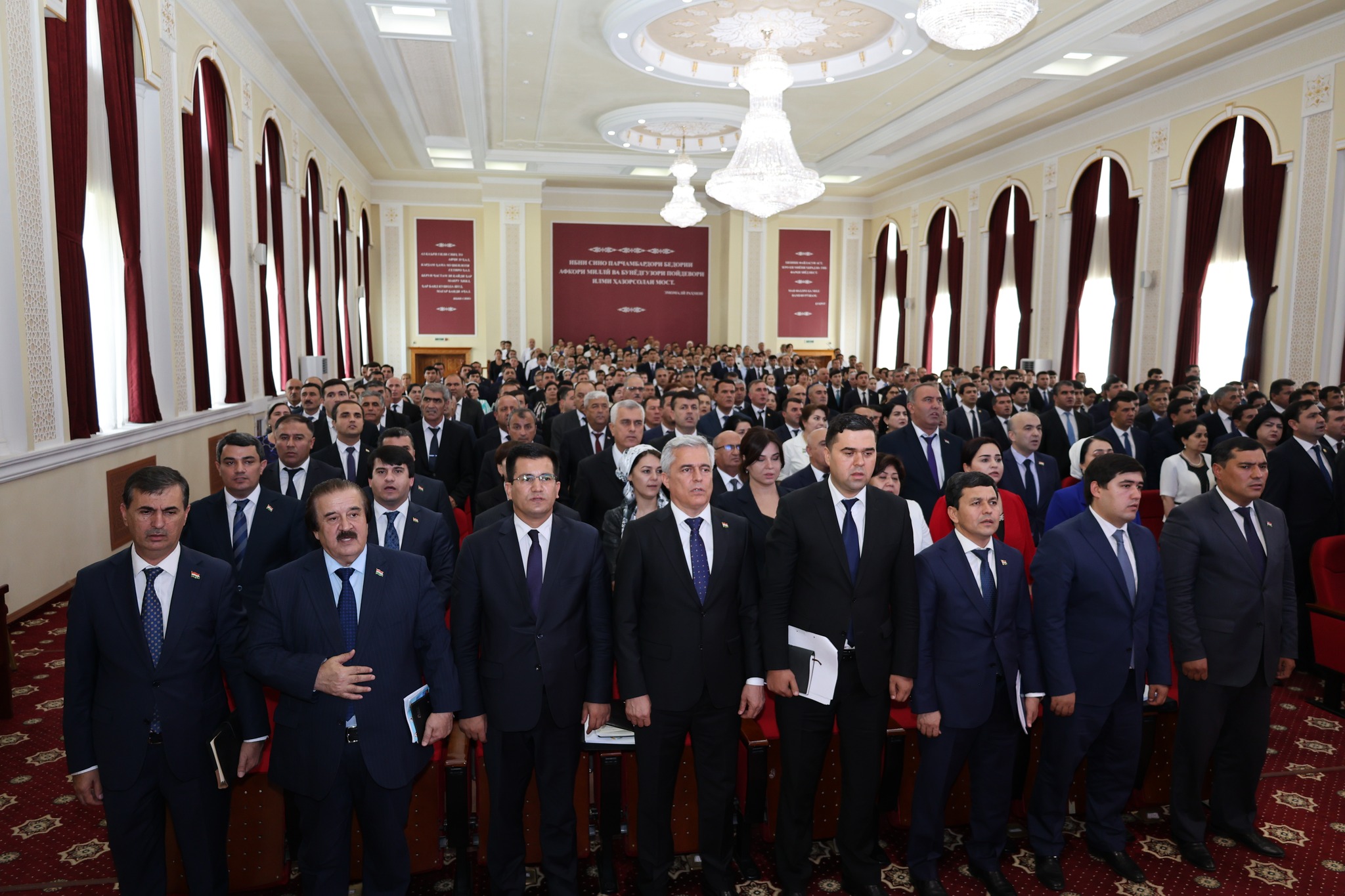 ﻿ҶАМЪБАСТИ ФАЪОЛИЯТИ ШАШМОҲАИ ВАЗОРАТ: ДАСТОВАРДҲО ВА ВАЗИФАҲО ТО ОХИРИ СОЛ img