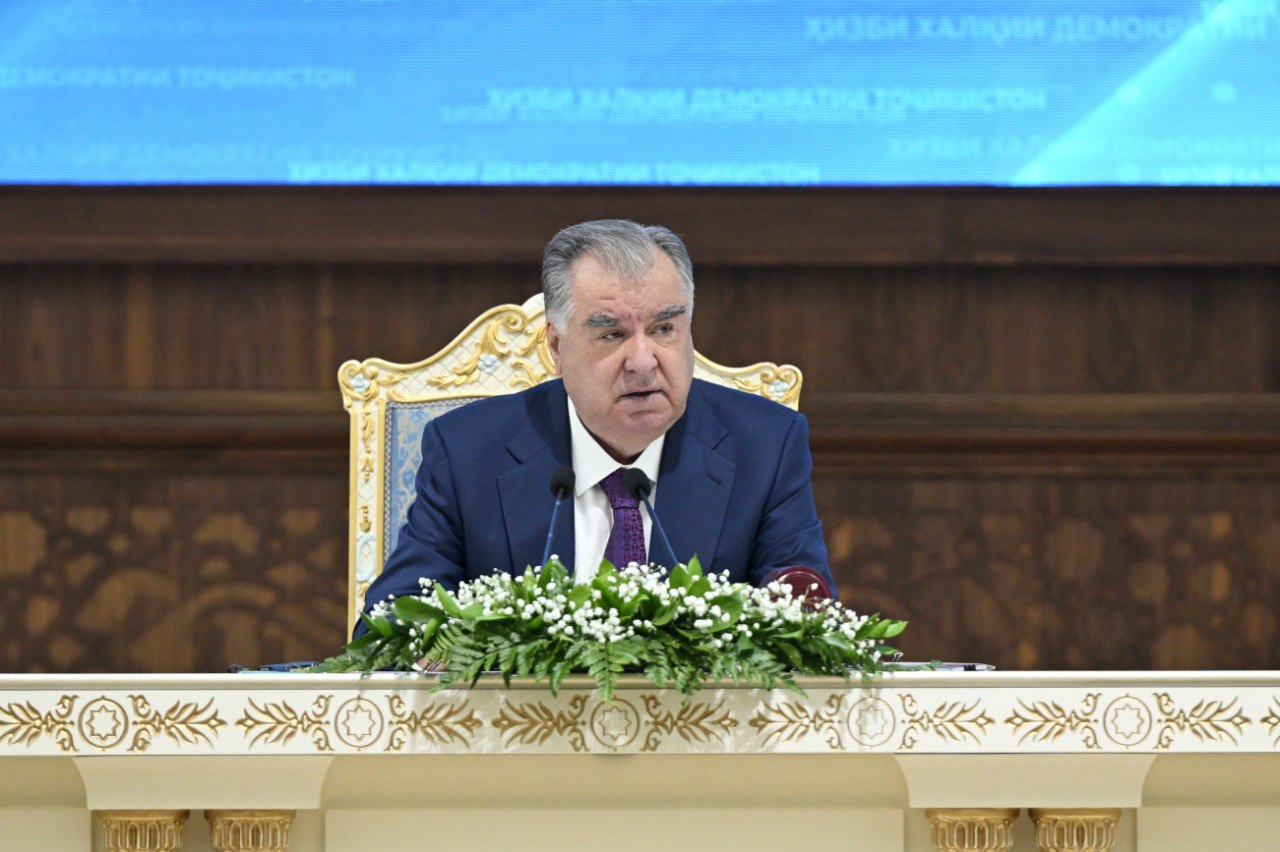 ﻿Иштирок дар маҷлиси васеи Кумитаи иҷроияи марказии Ҳизби Халқии Демократии Тоҷикистон img