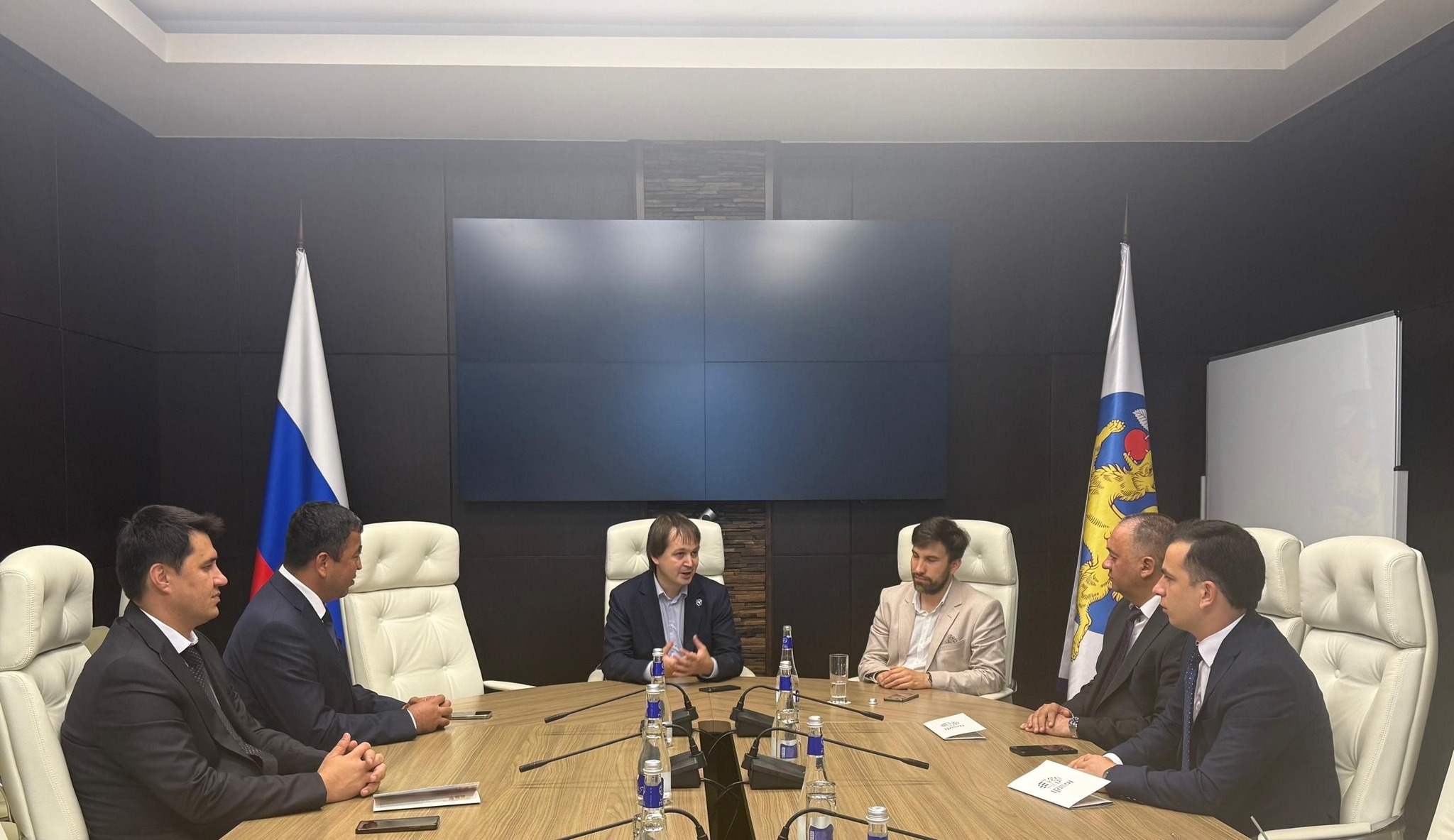 ﻿ТАБОДУЛИ ТАҶРИБАИ ОМӮЗГОРОНИ ПОЙТАХТ ДАР САМТИ КОР БО ХОНАНДАГОНИ БОЛАЁҚАТ img