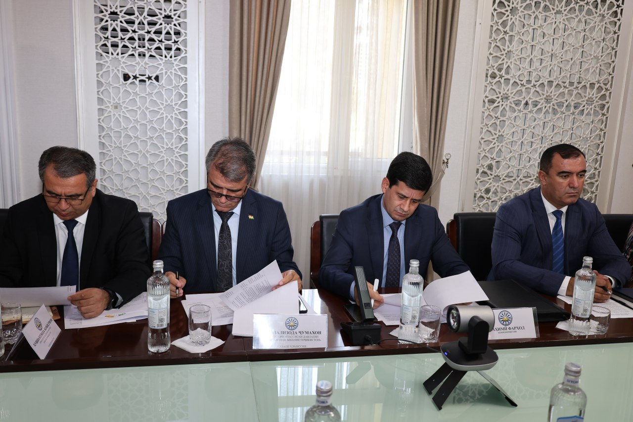 БАРГУЗОРИИ ҶАЛАСАИ КОРИИ ҲАЙАТИ КОМИССИЯИ ҶУМҲУРИЯВИИ ОЗМУНИ «ФУРӮҒИ СУБҲИ ДОНОӢ КИТОБ АСТ» img