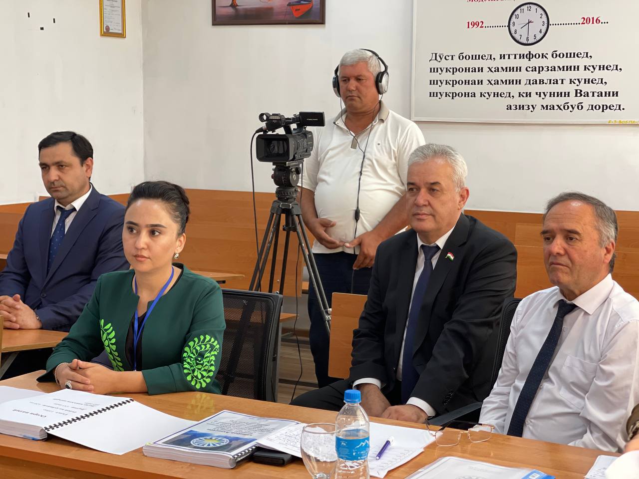 ВАЗИРИ МАОРИФ ВА ИЛМ АЗ ҶАРАЁНИ ДАВРИ СЕЮМИ ОЗМУНИ “ФУРӮҒИ СУБҲИ ДОНОӢ КИТОБ АСТ” ДАР ВИЛОЯТИ ХАТЛОН ДИДАН НАМУД img
