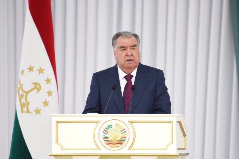 Суханронии Президенти Ҷумҳурии Тоҷикистон, Пешвои миллат Эмомалӣ Раҳмон ба муносибати Рӯзи дониш ва Дарси сулҳ img