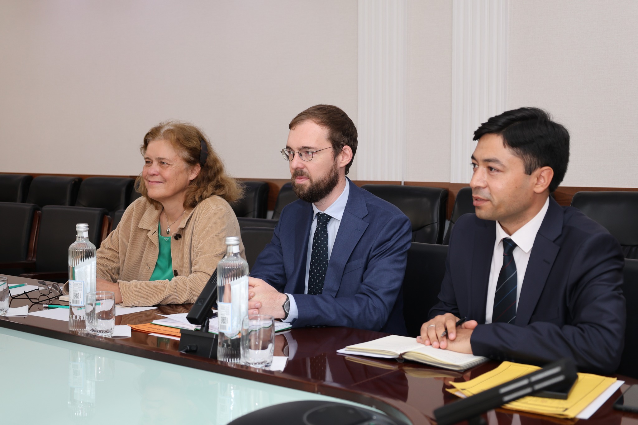 МУҲОКИМАИ ИМКОНИЯТҲОИ ҲАМКОРӢ БО ХАДАМОТИ МУБОДИЛАИ АКАДЕМИКИИ ОЛМОН img