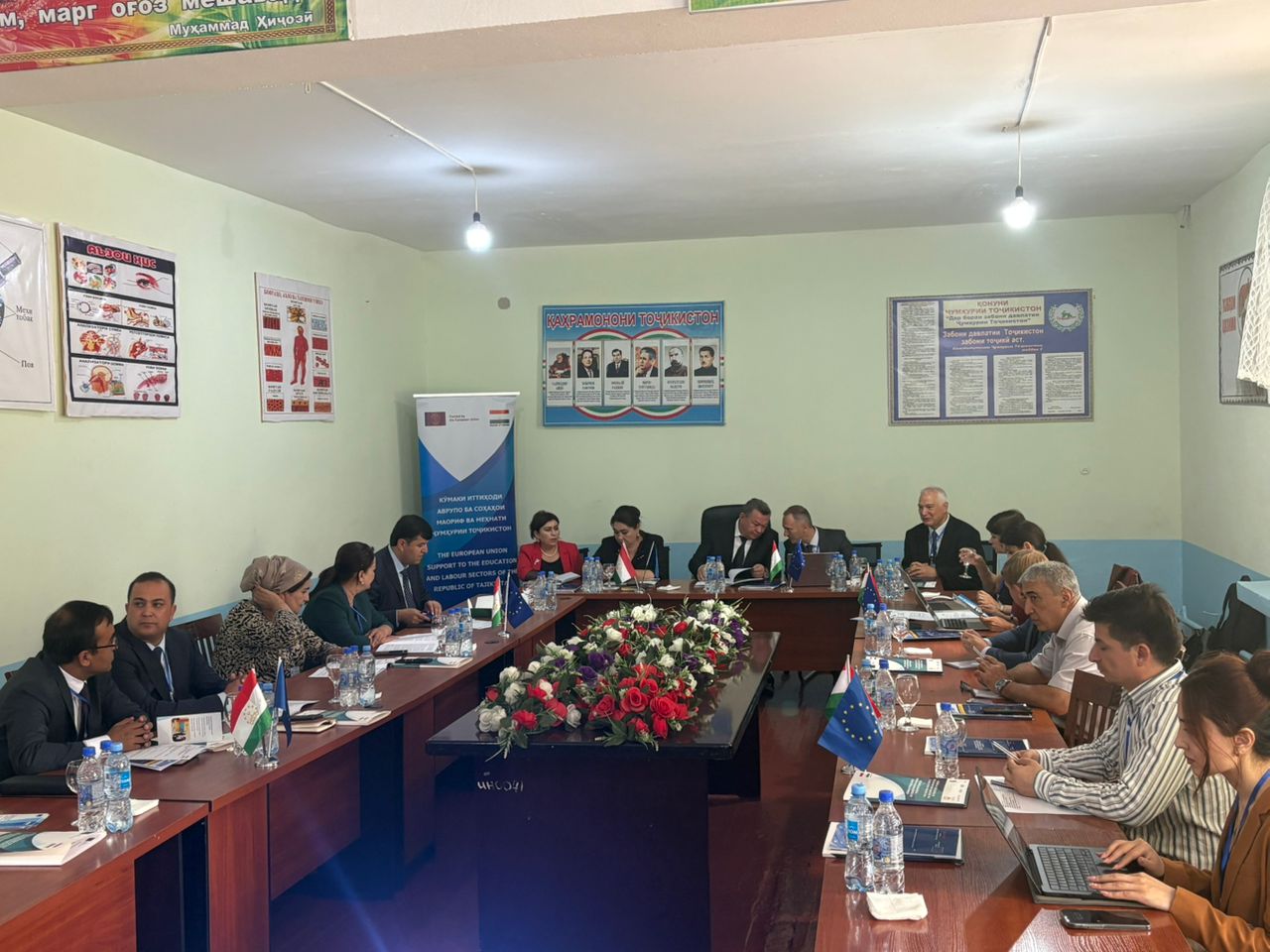 Аз синфхона ба ҷойи кор: Тарғиби омӯзиши амалӣ (Work-Based Learning) дар Тоҷикистон img