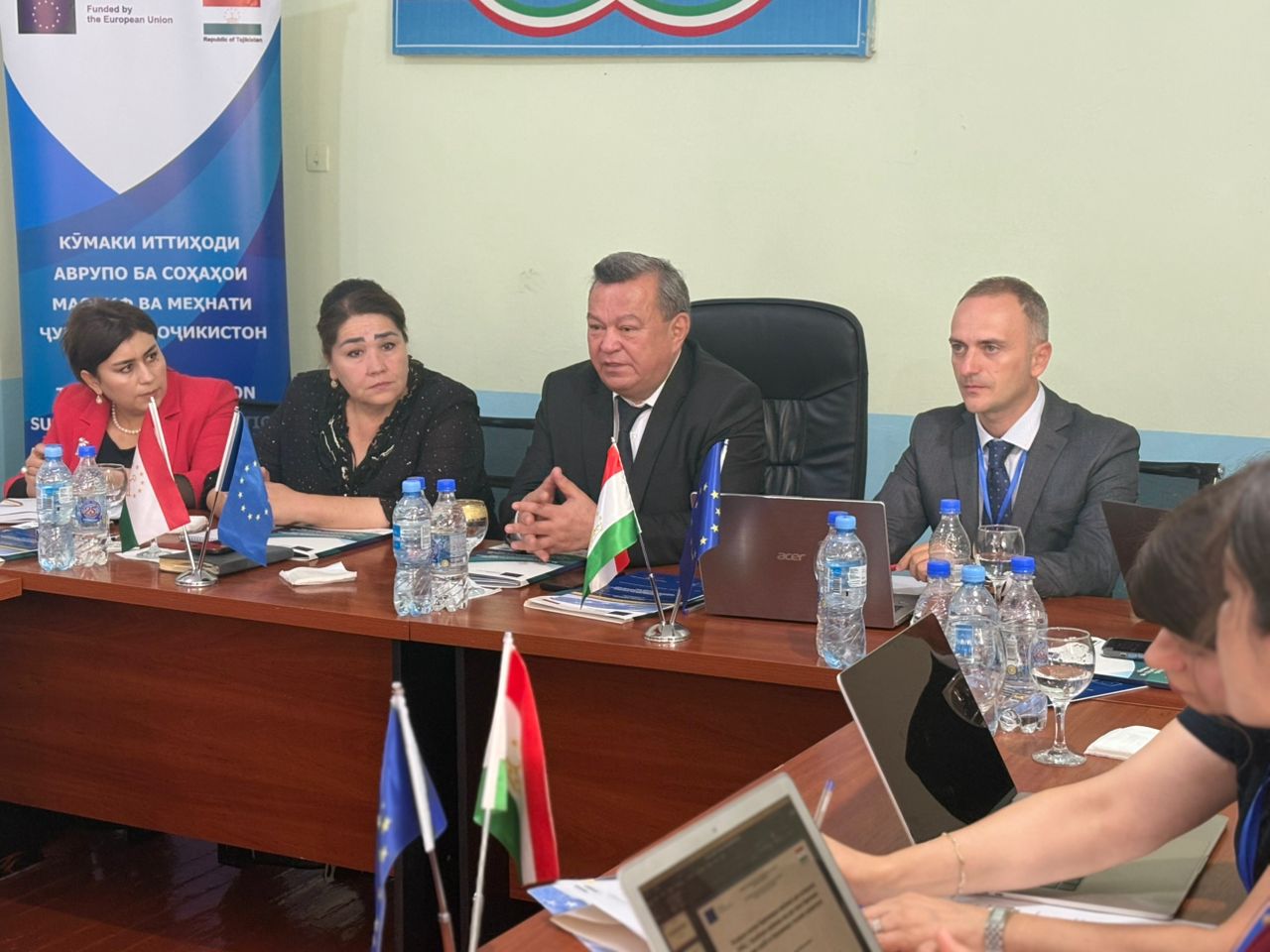 Аз синфхона ба ҷойи кор: Тарғиби омӯзиши амалӣ (Work-Based Learning) дар Тоҷикистон img