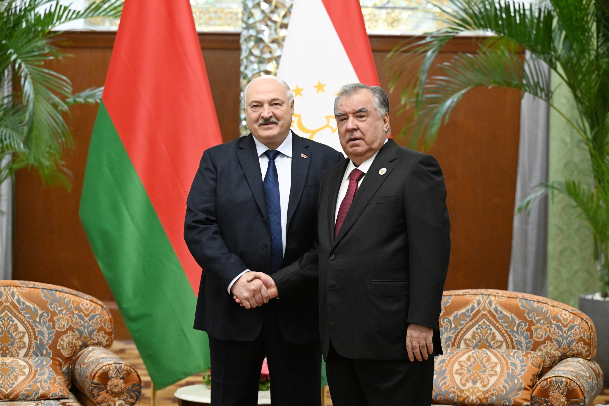 ﻿Мулоқот бо Президенти Ҷумҳурии Беларус Александр Лукашенко img
