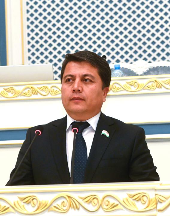 ﻿Қонуни Ҷумҳурии Тоҷикистон «Дар бораи мақоми омӯзгор» қабул шуд img