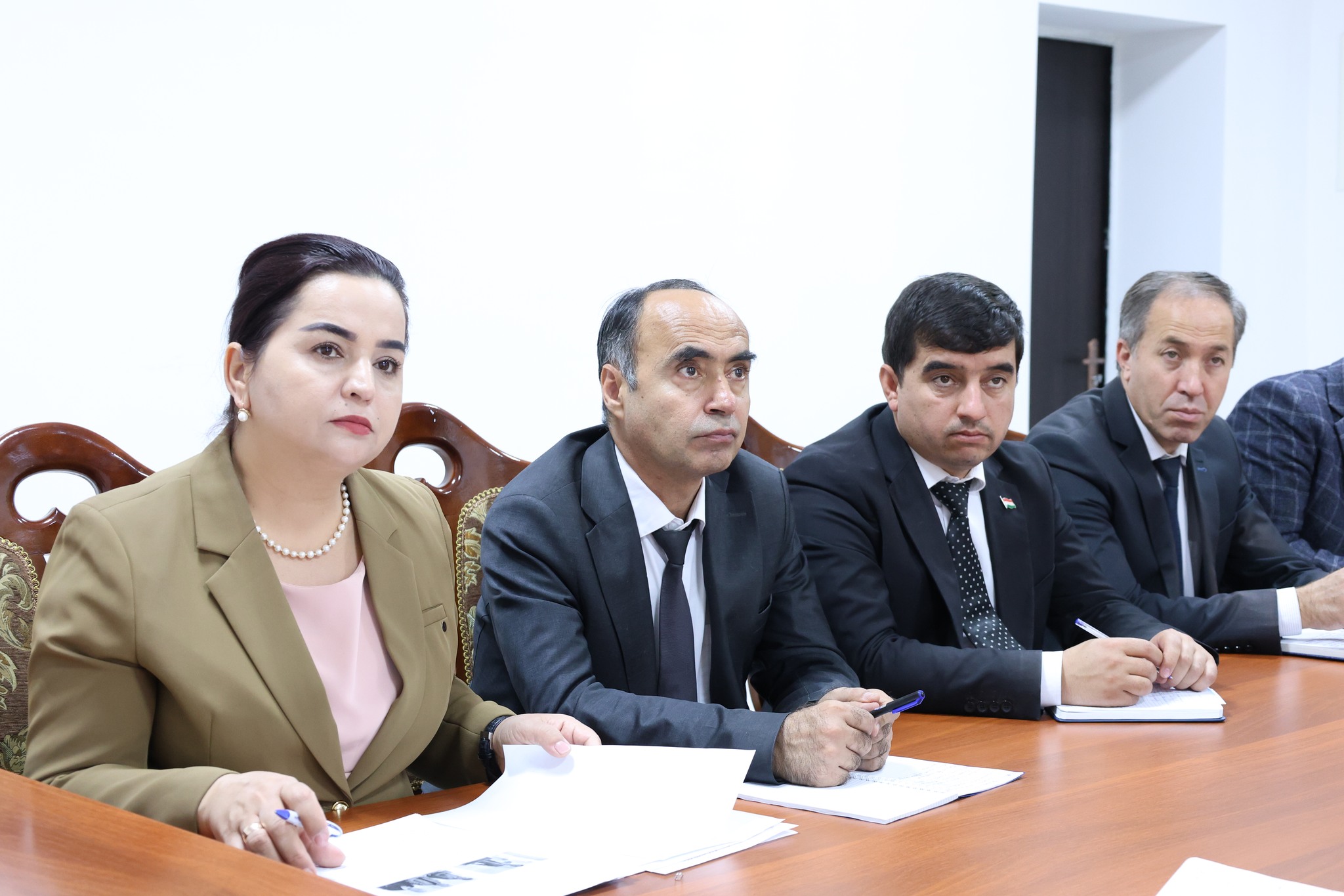 ﻿ҶАЛАСАИ ҲИСОБОТӢ ОИД БА ФАЪОЛИЯТИ МУАССИСАҲОИ ТАҲСИЛОТИ ИЛОВАГӢ img