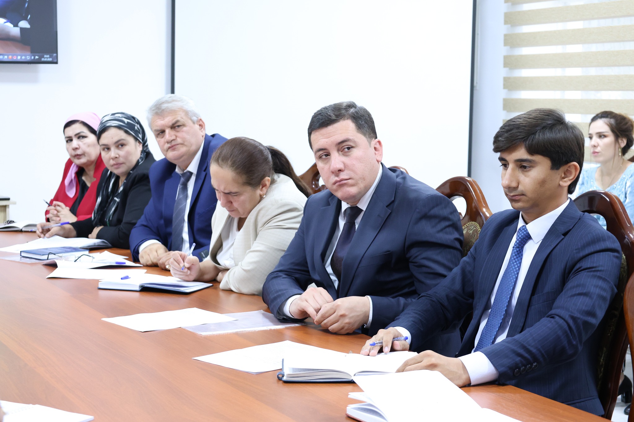 ﻿ҶАЛАСАИ ҲИСОБОТӢ ОИД БА ФАЪОЛИЯТИ МУАССИСАҲОИ ТАҲСИЛОТИ ИЛОВАГӢ img