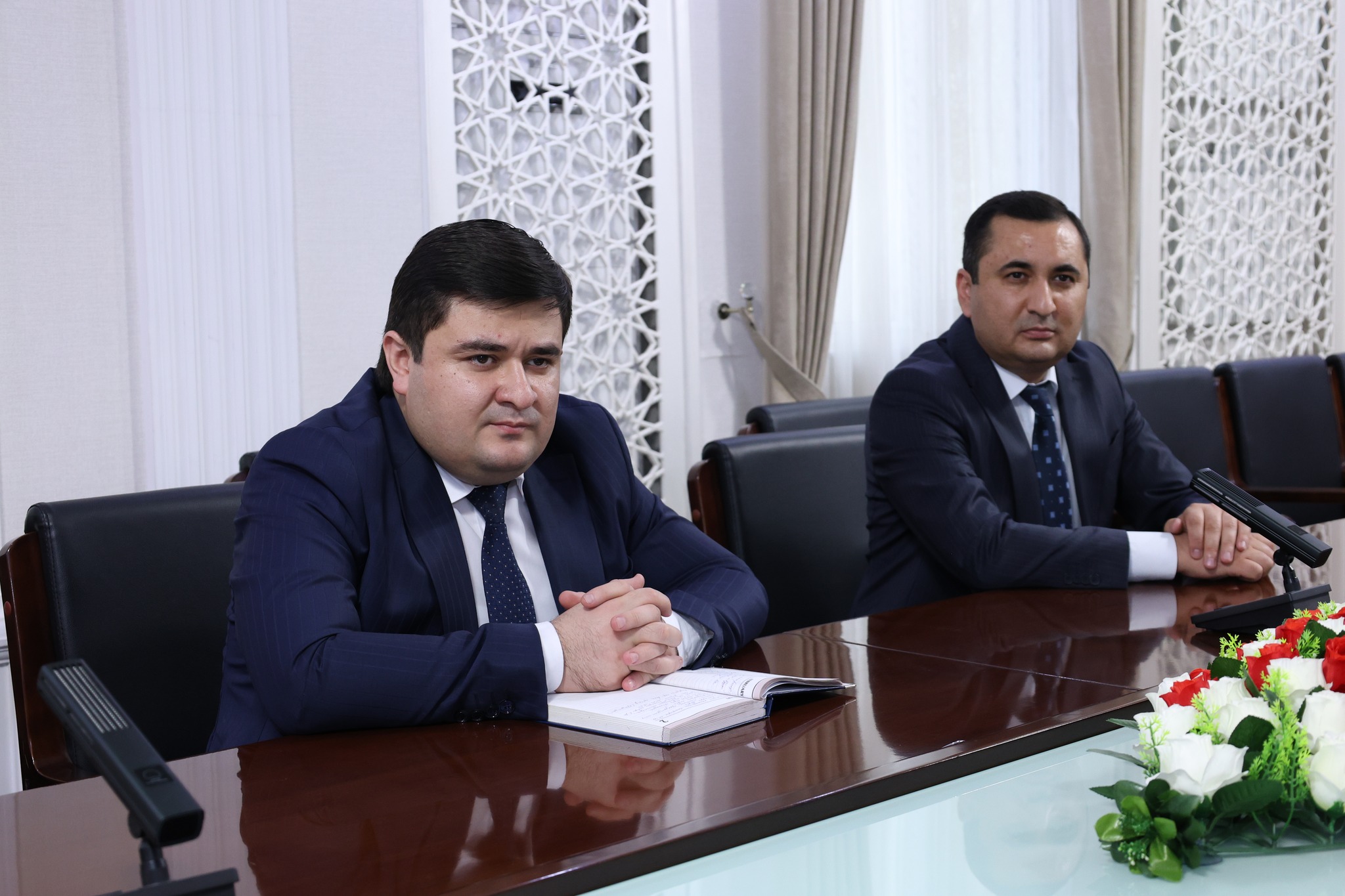 ﻿ВОХӮРӢ БО НАМОЯНДАГОНИ ЛОИҲАИ “ИНКИШОФИ БАРВАҚТИИ КӮДАКОН БАРОИ ГУСТАРИШИ САРМОЯИ ИНСОНӢ ДАР ТОҶИКИСТОН” img