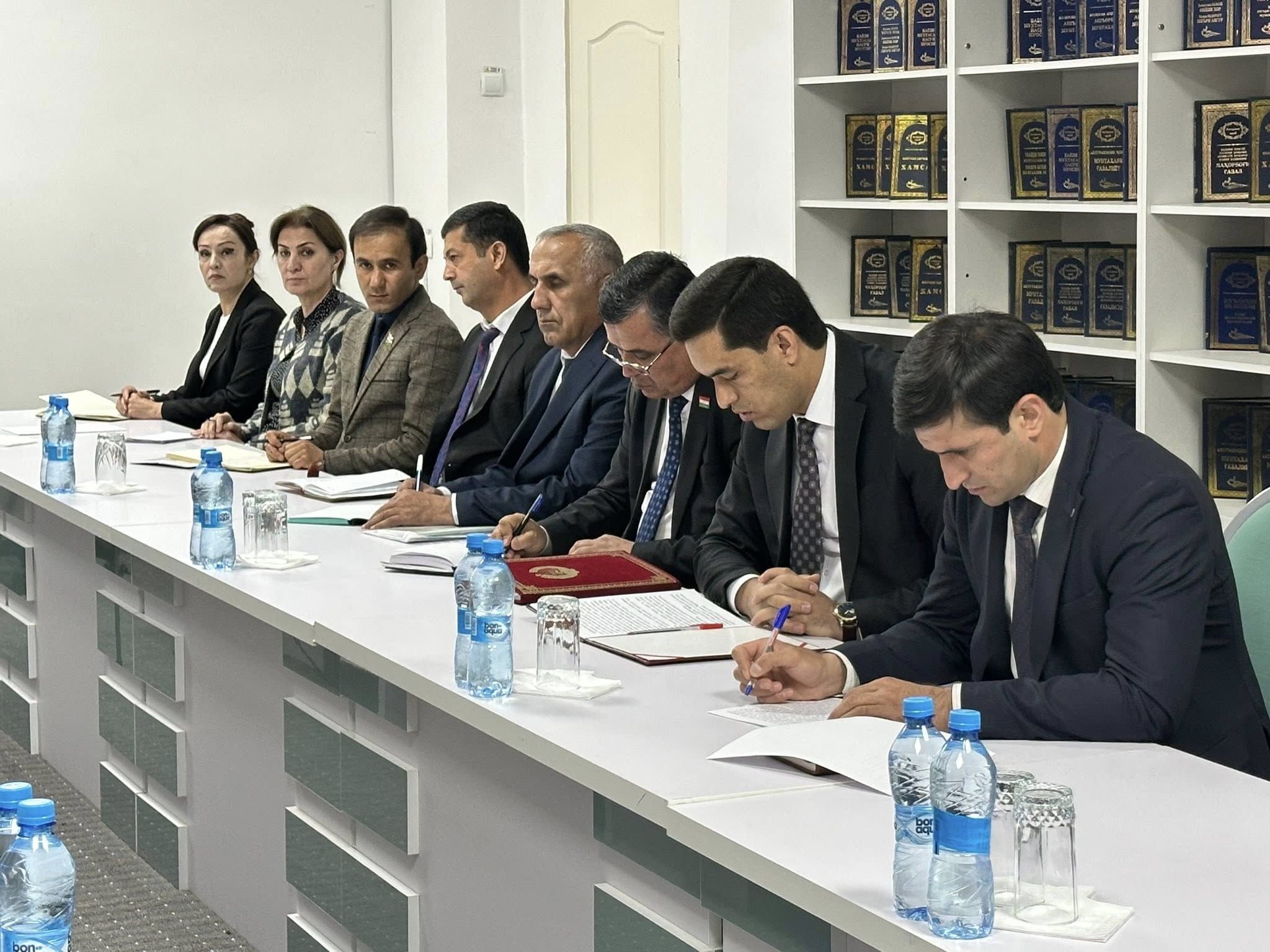 ﻿МУҲОКИМА ВА БАРРАСИИ ФАЪОЛИЯТИ МАРКАЗҲОИ ДАРЁФТ ВА РУШДИ ИСТЕЪДОДҲО img