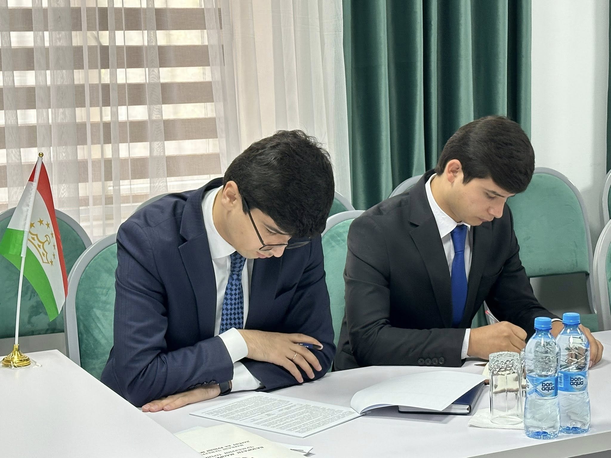 ﻿МУҲОКИМА ВА БАРРАСИИ ФАЪОЛИЯТИ МАРКАЗҲОИ ДАРЁФТ ВА РУШДИ ИСТЕЪДОДҲО img