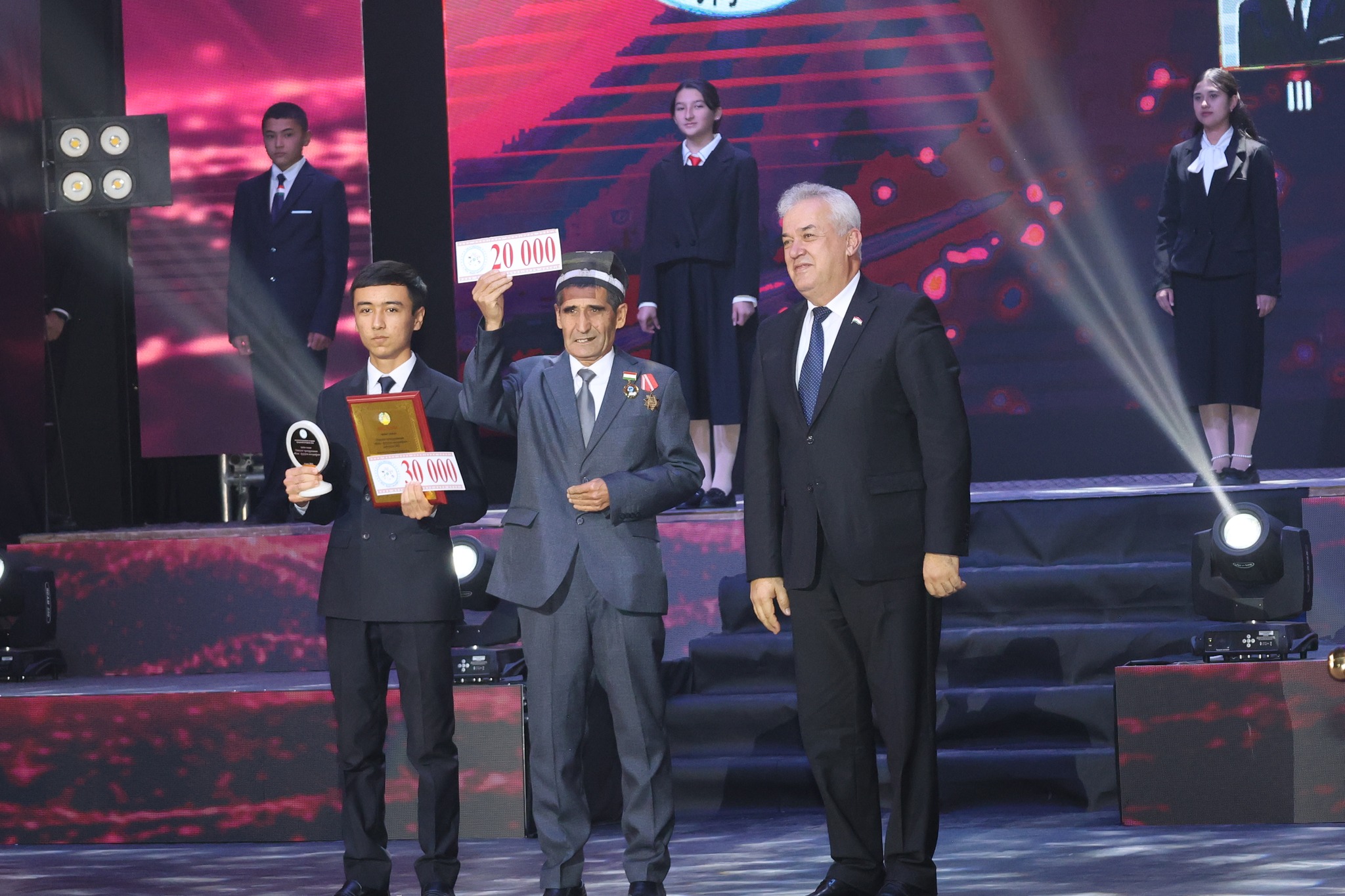 МАРОСИМИ ҶОИЗАСУПОРИИ ОЗМУНИ ҶУМҲУРИЯВИИ «ИЛМ – ФУРӮҒИ МАЪРИФАТ» img