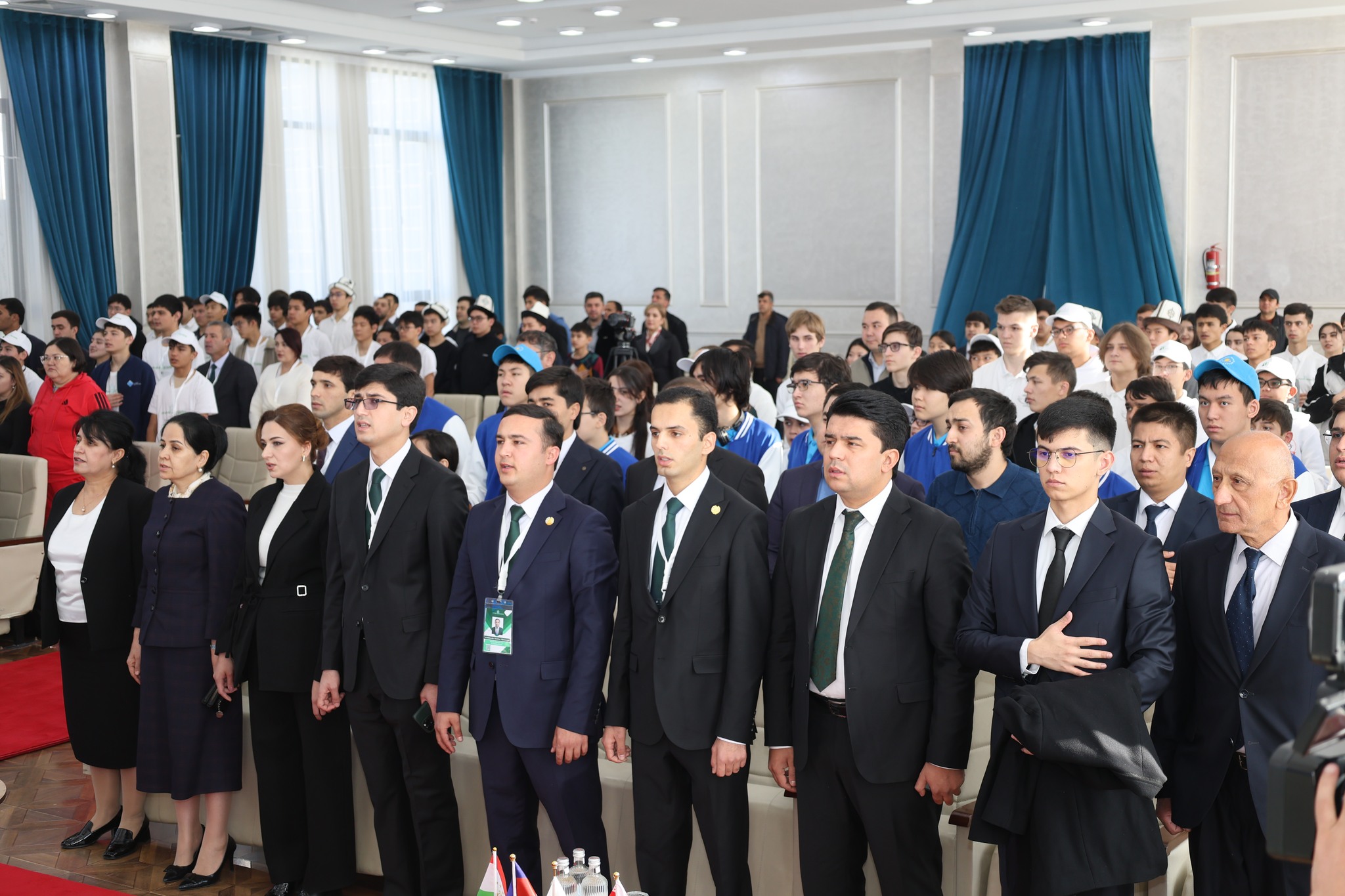 ﻿ҶОМИ ХАЙЁМ БА ҒОЛИБОНИ ОЛИМПИАДАИ БАЙНАЛМИЛАЛИИ “KhIMIO-2025” СУПОРИДА ШУД! img