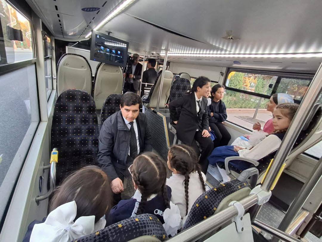 БАРНОМАИ ФАРҲАНГӢ-МАЪРИФАТӢ БО ИШТИРОКЧИЁНИ ДАВРИ ҶУМҲУРИЯВИИ ОЗМУНИ "ФУРӮҒИ СУБҲИ ДОНОӢ КИТОБ АСТ" img