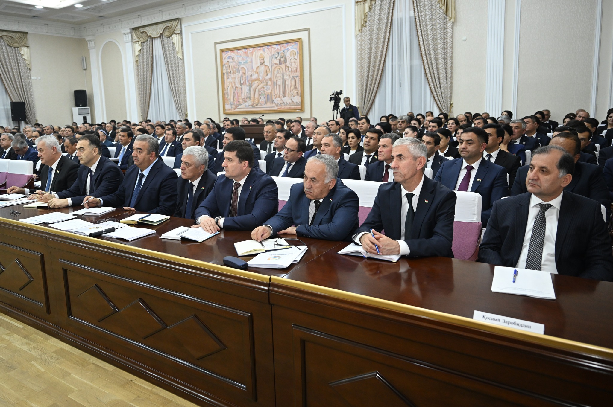 ﻿Мулоқот бо роҳбарон ва фаъолони вилояти Суғд img