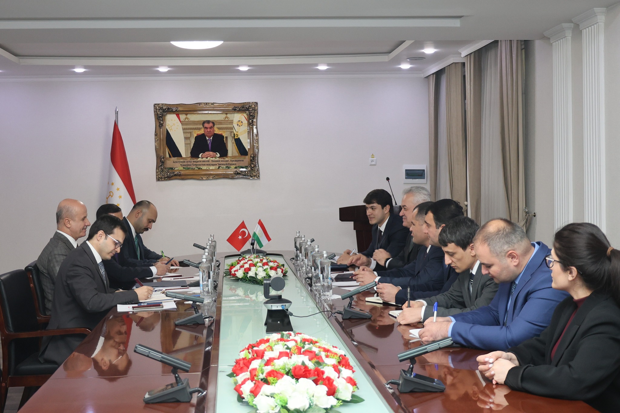 ВОХӮРИИ ВАЗИРИ МАОРИФ ВА ИЛМ БО РАИСИ ШУРОИ ТАҲСИЛОТИ ОЛИИ ТУРКИЯ img