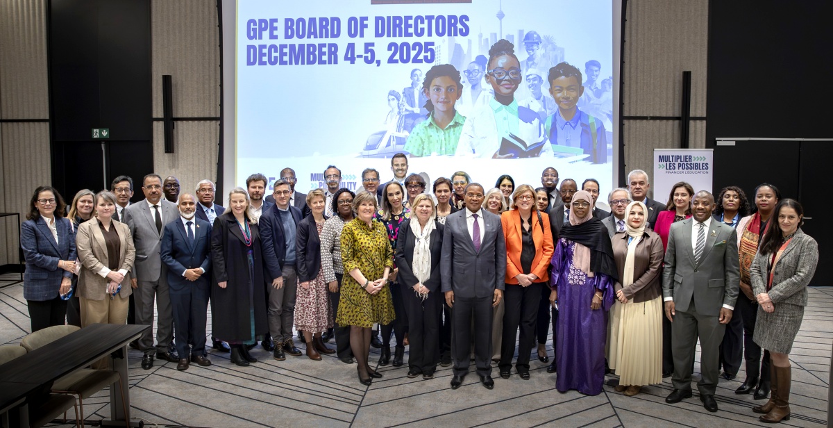 ﻿ИШТИРОК ВА СУХАНРОНИИ ВАЗИРИ МАОРИФ ВА ИЛМИ ҶУМҲУРИИ ТОҶИКИСТОН ДАР ҶАЛАСАИ ШУРОИ ДИРЕКТОРОНИ ШАРИКИИ ГЛОБАЛӢ ДАР СОҲАИ МАОРИФ ДАР ШАҲРИ БРЮССЕЛ img