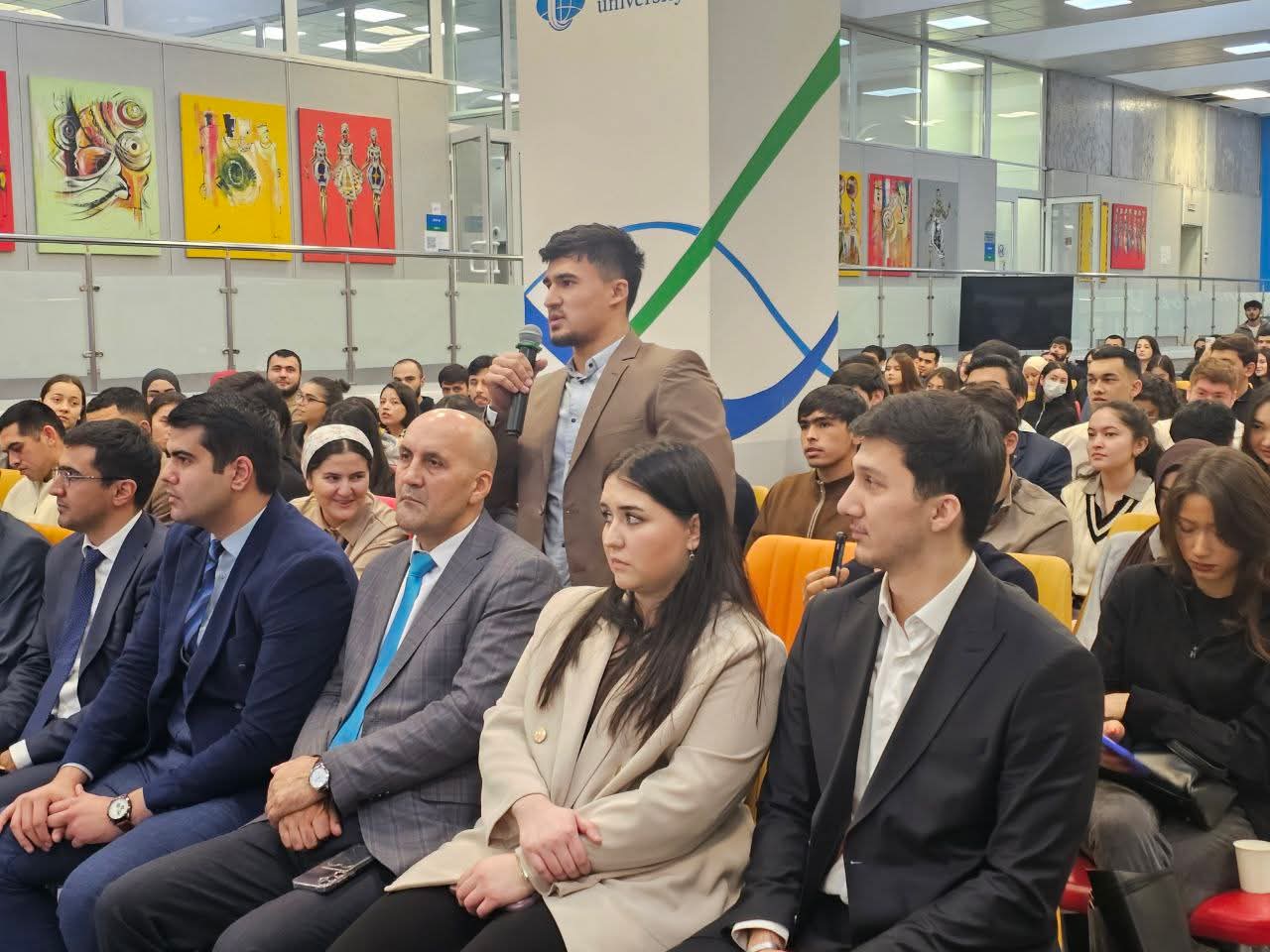 ﻿ВОХӮРИИ ВАЗИРИ МАОРИФ ВА ИЛМ БО ДОНИШҶӮЁНИ ТОҶИК ДАР ФЕДЕРАТСИЯИ РОССИЯ img