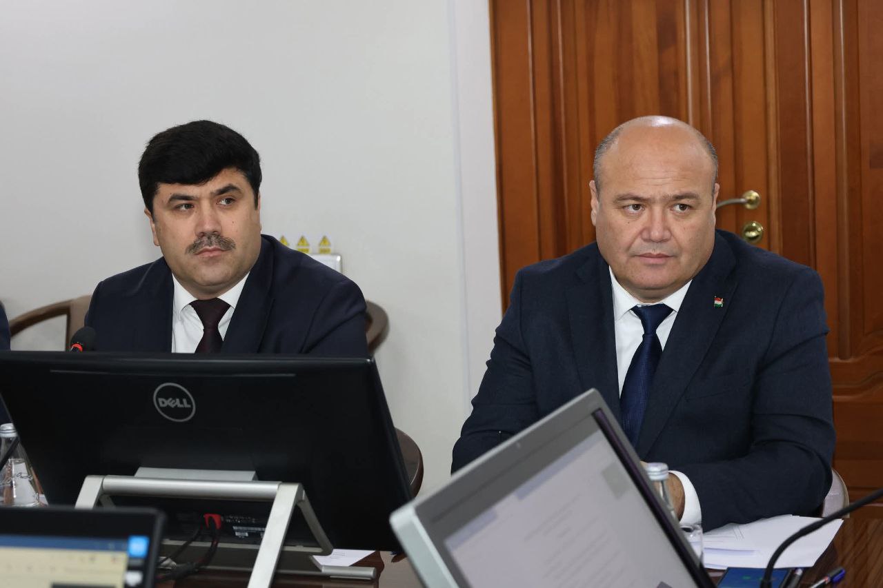 ҶАЛАСАИ ҶАМЪБАСТИ ФАЪОЛИЯТИ ЛОИҲАИ «ДАСТГИРИИ АМАЛИНАМОИИ СТРАТЕГИЯИ МИЛЛИИ РУШДИ МАОРИФИ ҶУМҲУРИИ ТОҶИКИСТОН» БАРГУЗОР ГАРДИД img