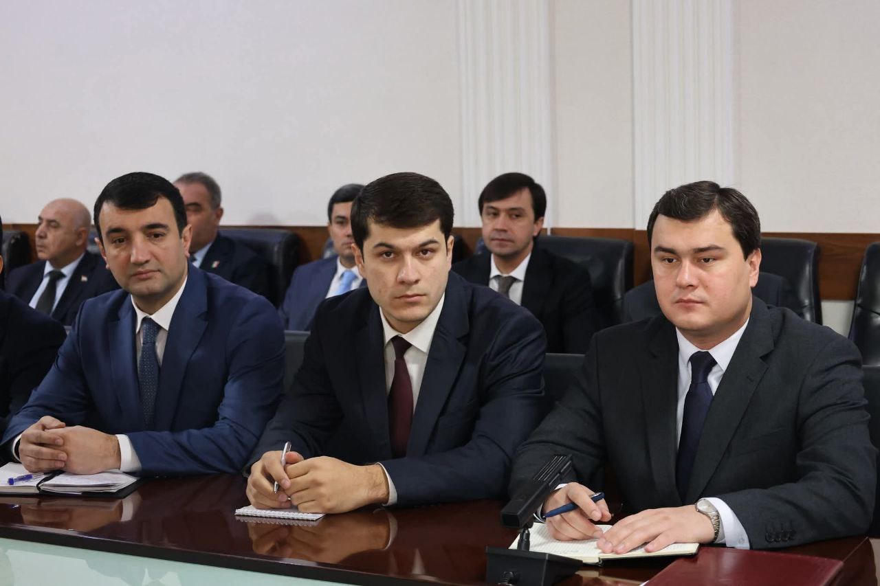 БАРГУЗОРИИ ҶАЛАСАИ НАЗОРАТИИ НАЗДИ ВАЗИРИ МАОРИФ ВА ИЛМ ДАР МОҲИ ДЕКАБР img