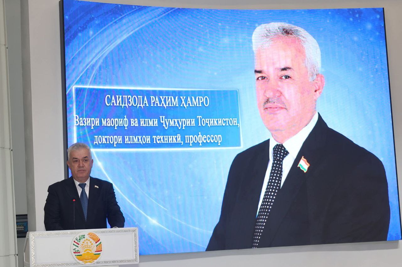 МАРОСИМИ ҶОИЗАСУПОРИИ ҒОЛИБОНИ ДАВРИ ҶУМҲУРИЯВӢ ВА БАЙНАЛМИЛАЛИИ ОЛИМПИАДАҲОИ ФАННӢ ДАР СОЛИ 2025 img