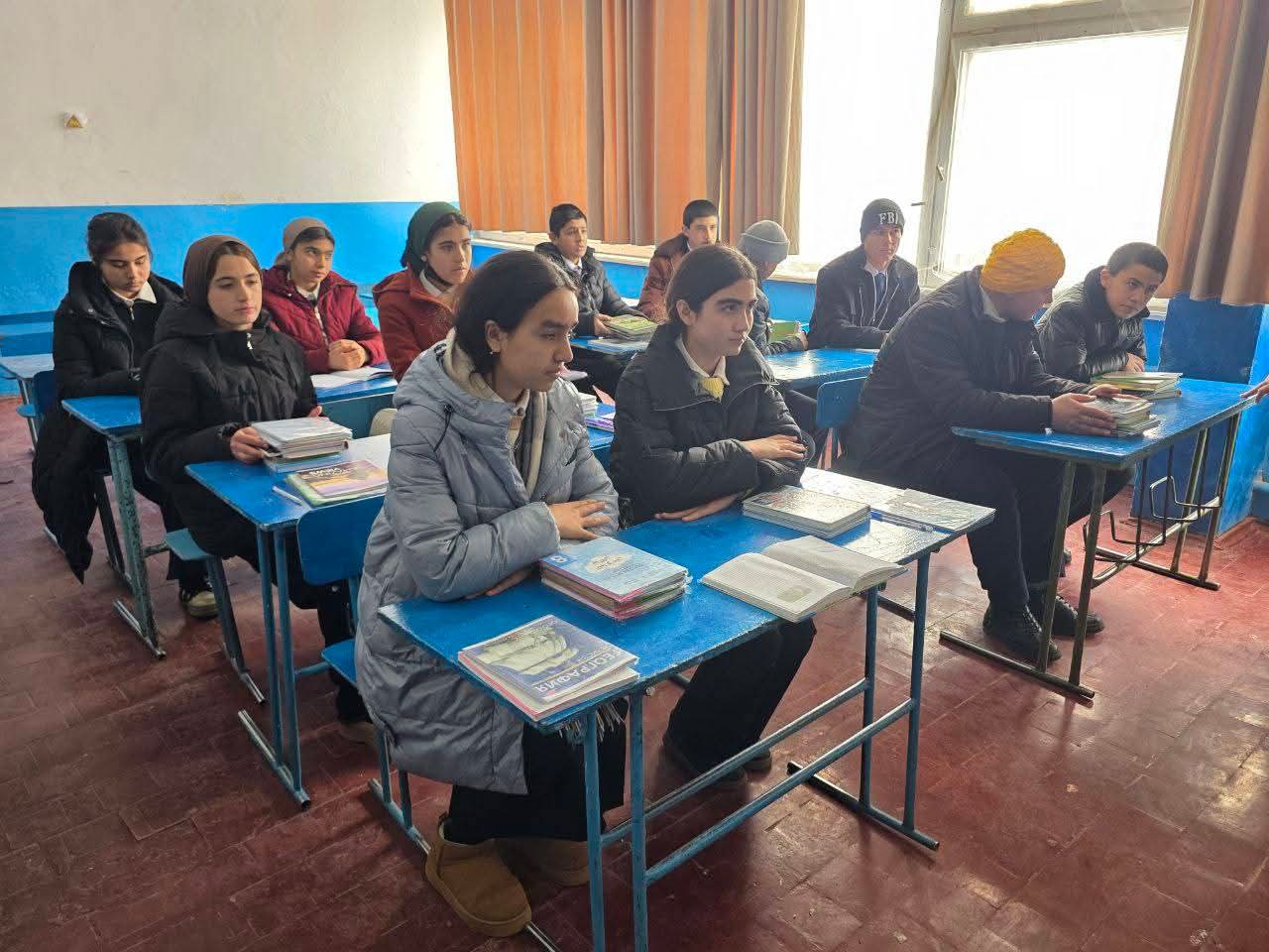 ШИНОСОИИ МУОВИНИ ВАЗИРИ МАОРИФ  ВА ИЛМ БО ВАЗЪИ ТАЪЛИМ ДАР МУАССИСАҲОИ ТАЪЛИМИИ ШАҲРИ РОҒУН img