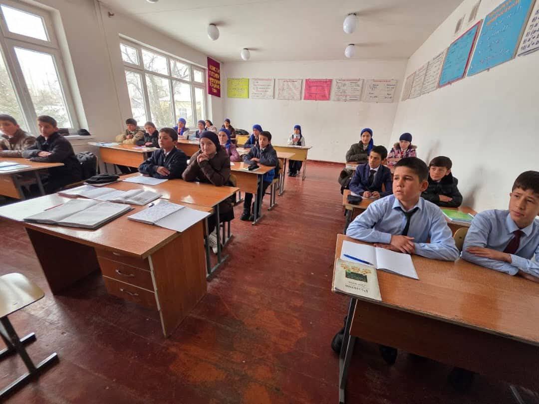 ШИНОСОИИ МУОВИНИ ВАЗИРИ МАОРИФ ВА ИЛМ АЗ ВАЗЪИ ТАЪЛИМУ ТАРБИЯ ДАР МУАССИСАҲОИ ТАЪЛИМИИ НОҲИЯИ ТОҶИКОБОД img