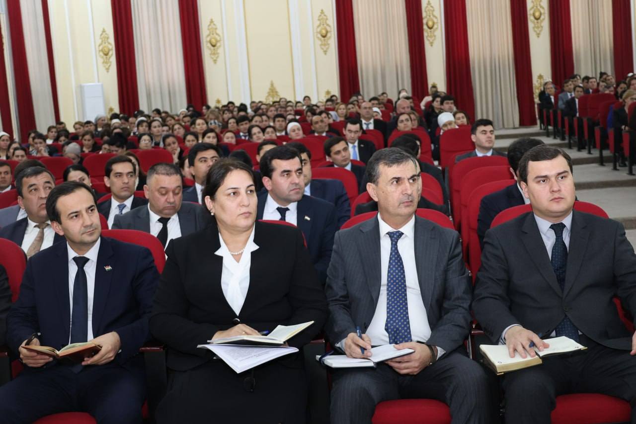 БАРРАСИИ МАСЪАЛАҲОИ МУҲИММИ СОҲА ДАР ҶАЛАСАИ КОРӢ БО ИШТИРОКИ РОҲБАРОНИ МУАССИСАҲОИ ТАЪЛИМИИ ШАҲРИ ДУШАНБ img