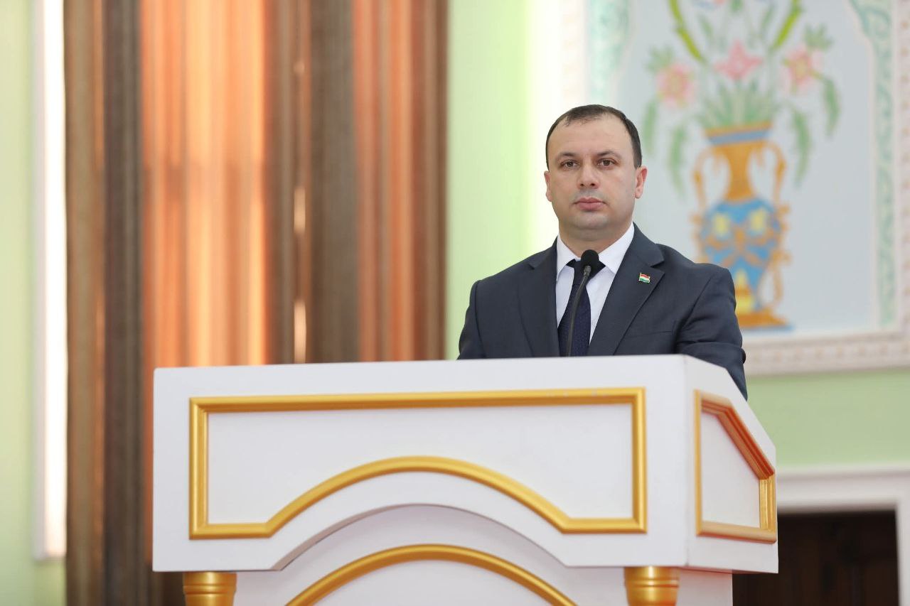 ЗИРАКИИ СИЁСӢ ВА ХУДШИНОСИИ МИЛЛӢ-ОМИЛИ МУҚОВИМАТ БА ТАҲДИДҲОИ ЗАМОНИ МУОСИР img