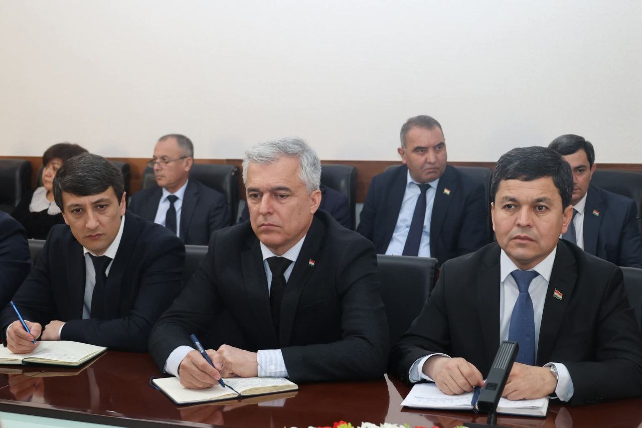 БАРГУЗОРИИ ҶАЛАСАИ НАЗОРАТИИ НАЗДИ ВАЗИРИ МАОРИФ ВА ИЛМ img