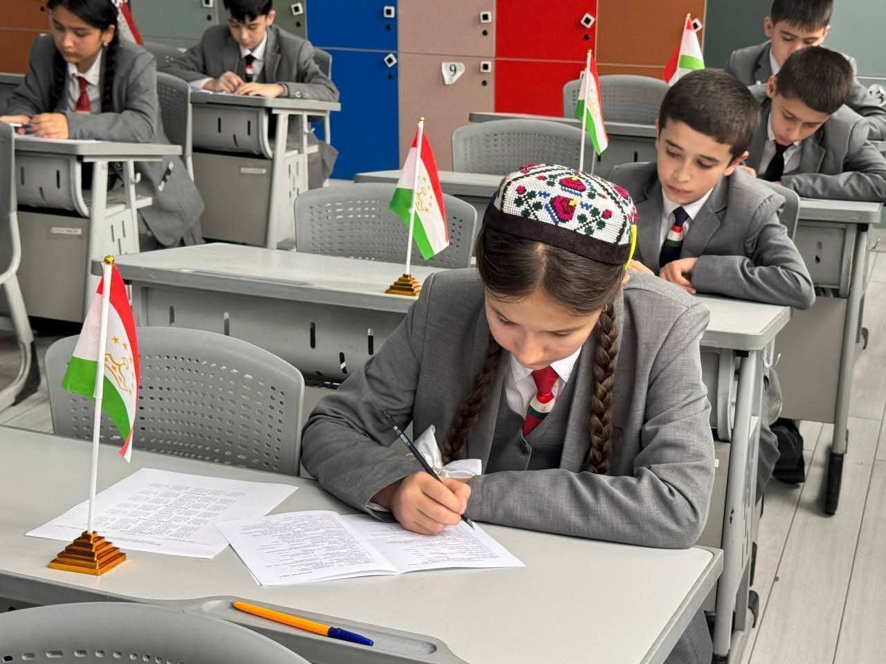 ДАВРИ ДОХИЛИМУАССИСАВИИ ОЗМУНИ ДАСТАВИИ “ҶИЛОИ ДОНИШ” МИЁНИ ХОНАНДАГОНИ СИНФҲОИ 6-УМИ МУАССИСАҲОИ ТАЪЛИМИИ НОҲИЯИ СИНОИ ШАҲРИ ДУШАНБЕ img