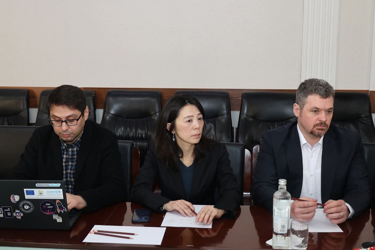 ТАҚВИЯТИ ҲАМКОРИҲО ҶИҲАТИ ПАЙВАСТ НАМУДАНИ МУАССИСАҲОИ ТАЪЛИМӢ БА ИНТЕРНЕТ ДАР ДОИРАИ ТАШАББУСИ GIGA img