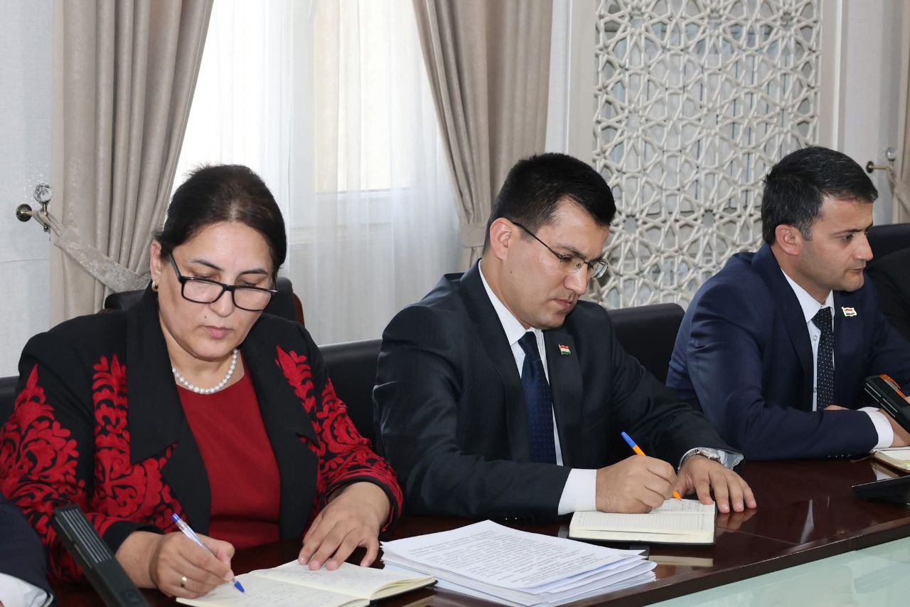 БАРРАСИИ МАСЪАЛАҲОИ МУҲИММИ СОҲА ДАР ҶАЛАСАИ ОНЛАЙНӢ img