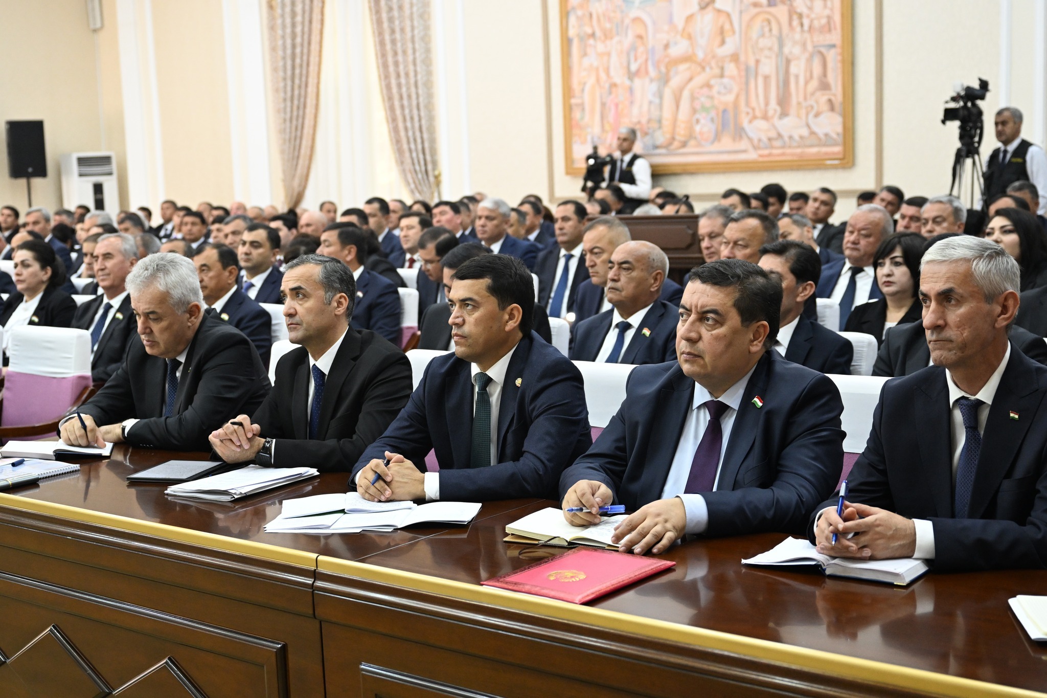 МУЛОҚОТ БО РОҲБАРОН ВА ФАЪОЛОНИ ВИЛОЯТИ СУҒД img