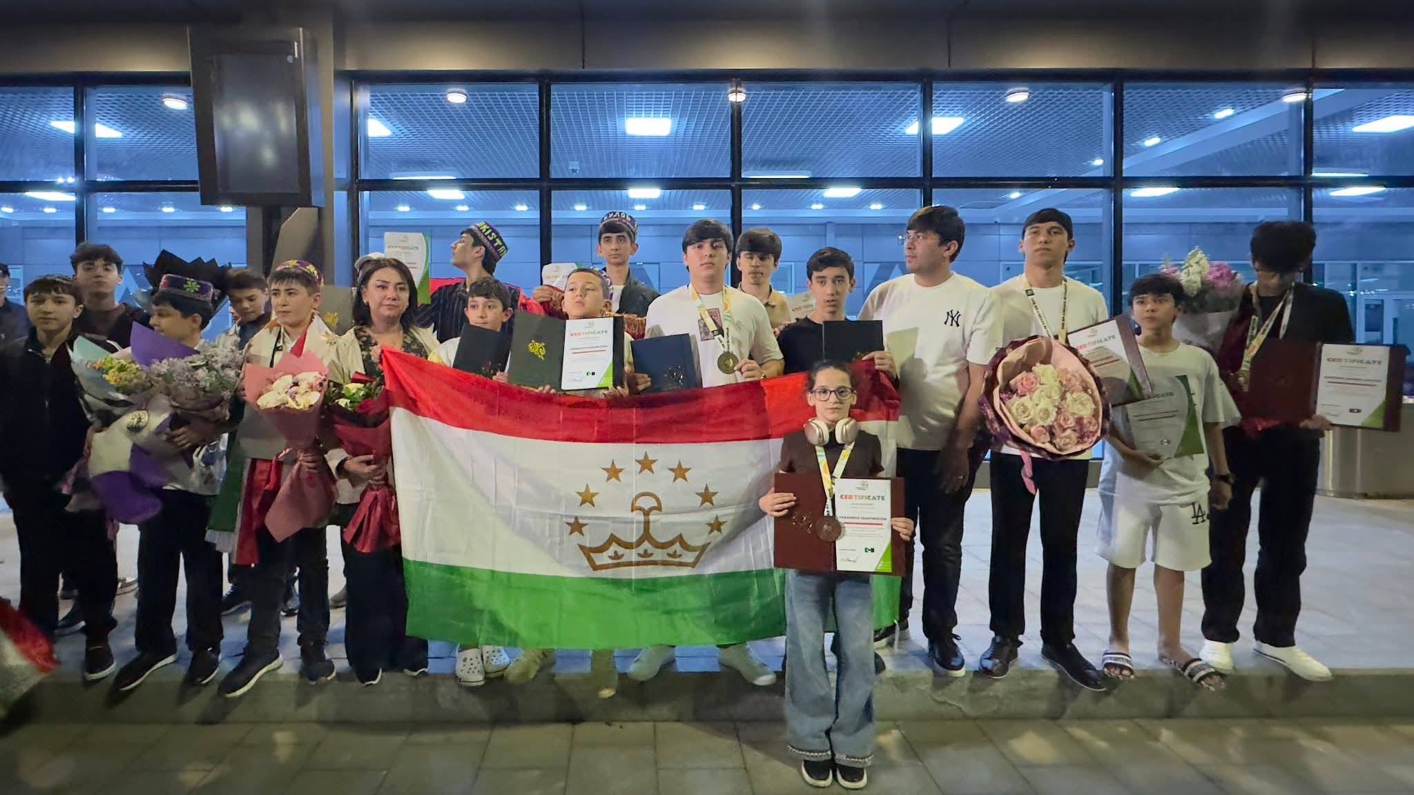 ПАЗИРОИИ ҒОЛИБОНИ ОЛИМПИАДАИ БАЙНАЛМИЛАЛИИ «BRAINIACS» img