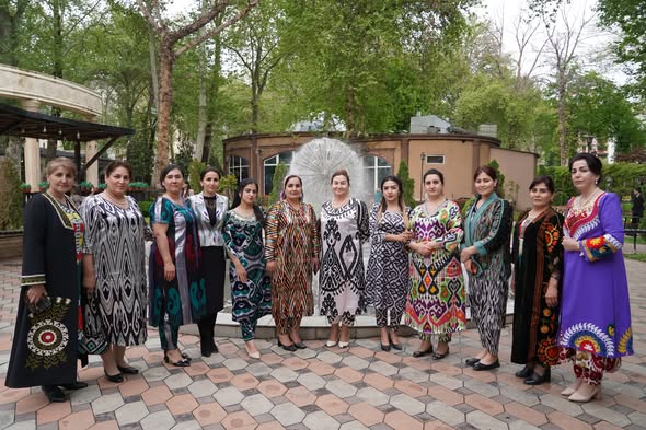 «ТОҶИКОНА МЕПӮШЕМ!» - ТАРҒИБИ ЛИБОСИ МИЛЛӢ img