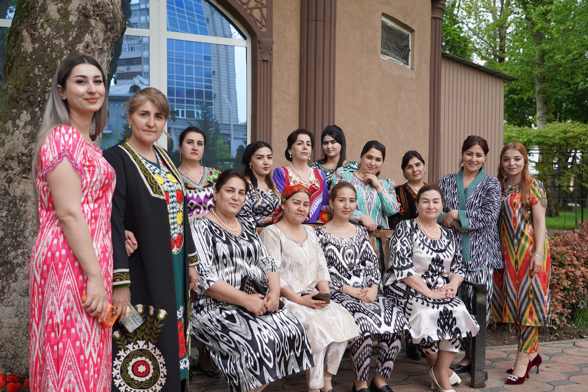 «ТОҶИКОНА МЕПӮШЕМ!» - ТАРҒИБИ ЛИБОСИ МИЛЛӢ img