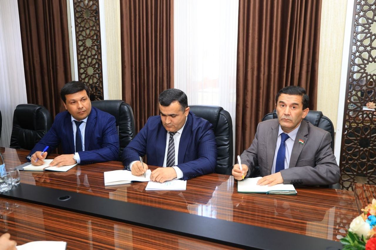 ФЕСТИВАЛИ БАЙНАЛМИЛАЛИИ ДОНИШГОҲҲОИ ХОРИҶӢ – ҚАДАМИ МУҲИМ ДАР РУШДИ ҲАМКОРИҲО img