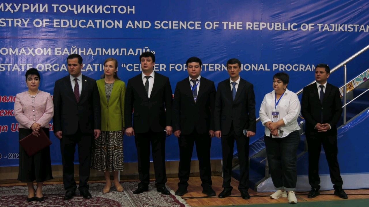 БАРГУЗОРИИ СЕЮМИН ФЕСТИВАЛ-НАМОИШГОҲИ БАЙНАЛМИЛАЛИИ ДОНИШГОҲҲОИ ХОРИҶӢ ДАР ШАҲРИ ХУҶАНД img