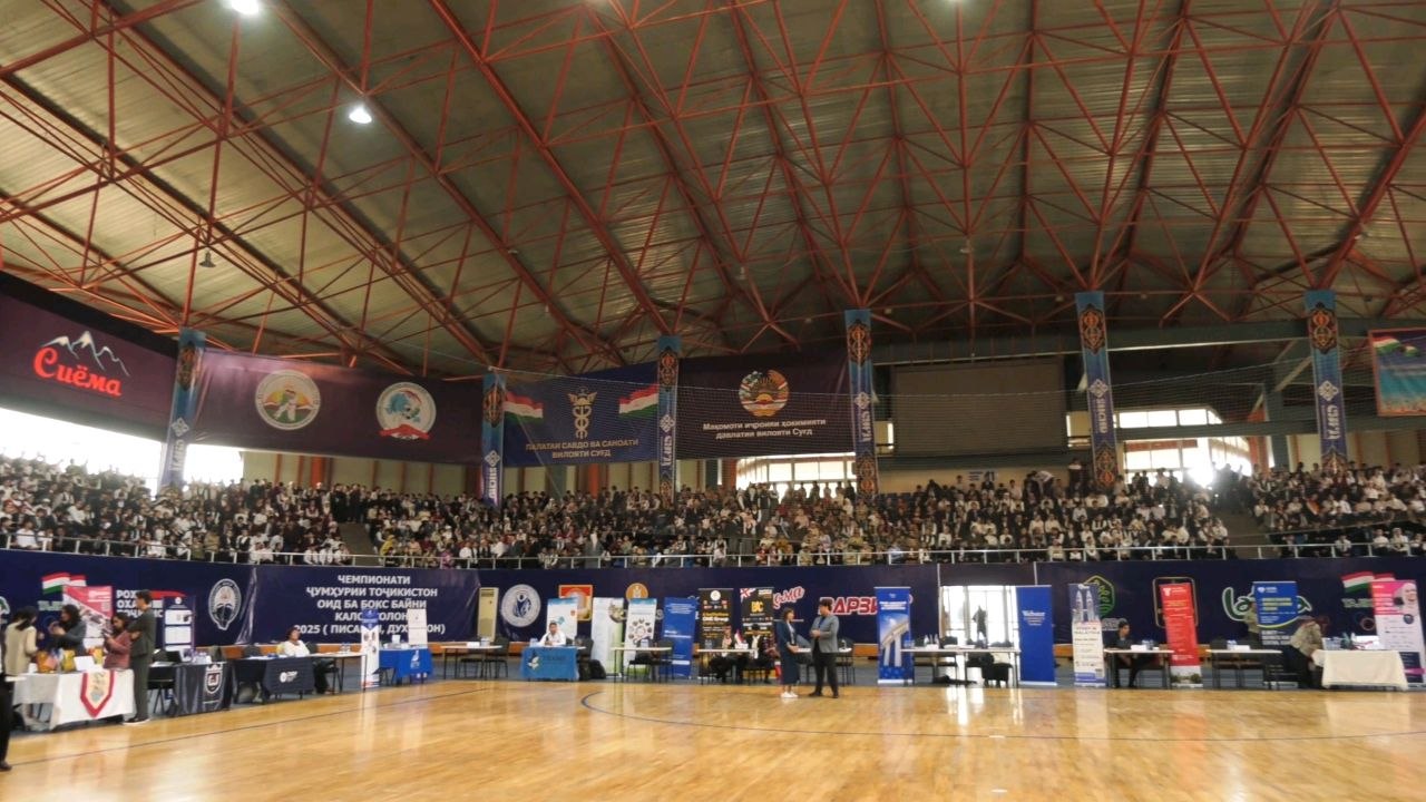 БАРГУЗОРИИ СЕЮМИН ФЕСТИВАЛ-НАМОИШГОҲИ БАЙНАЛМИЛАЛИИ ДОНИШГОҲҲОИ ХОРИҶӢ ДАР ШАҲРИ ХУҶАНД img