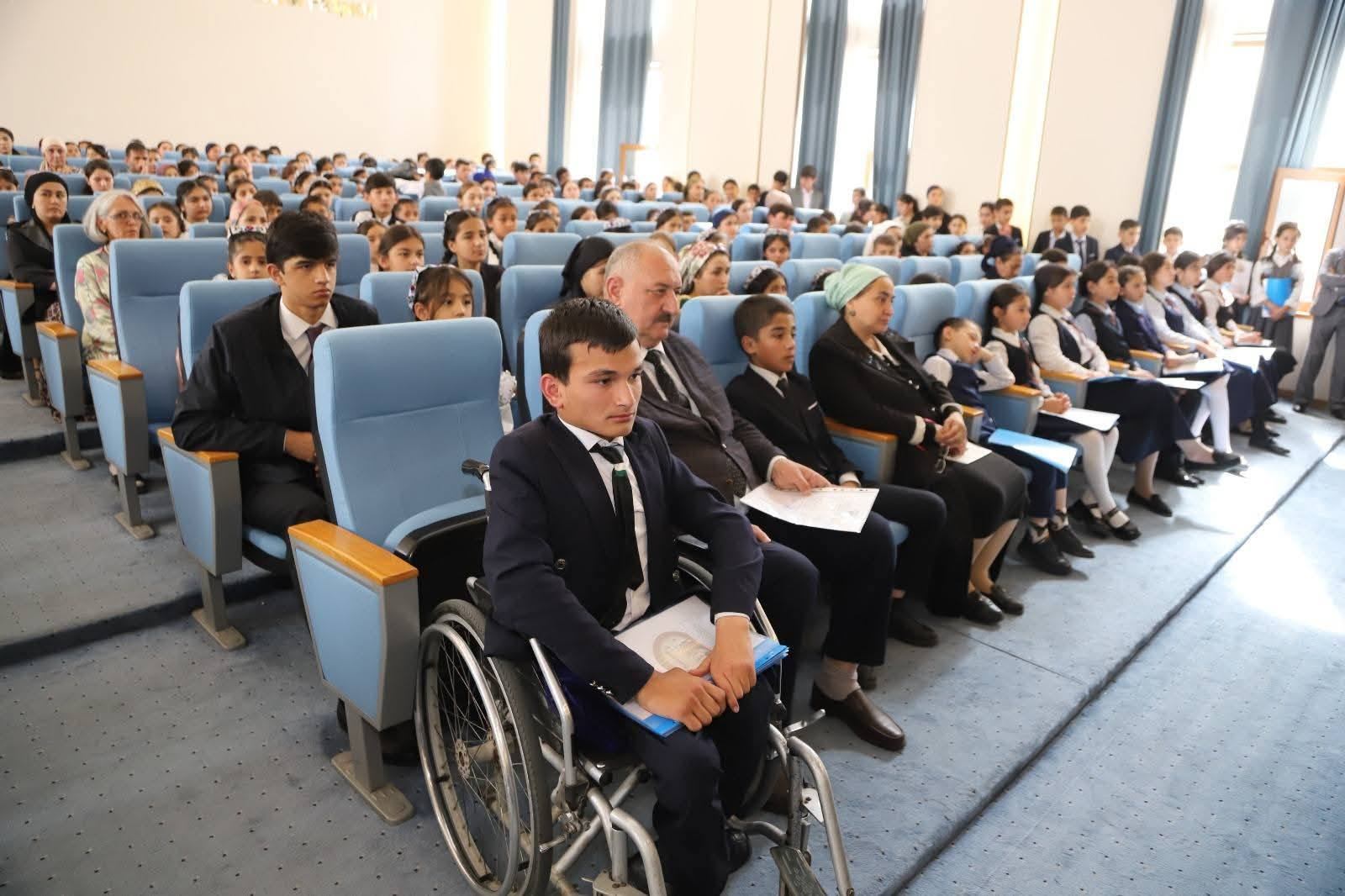 ДАВРИ НОҲИЯВИИ ОЗМУНИ ҶУМҲУРИЯВИИ "ШОҲНОМАХОНӢ" ДАР НОҲИЯИ СИНОИ ШАҲРИ ДУШАНБЕ img