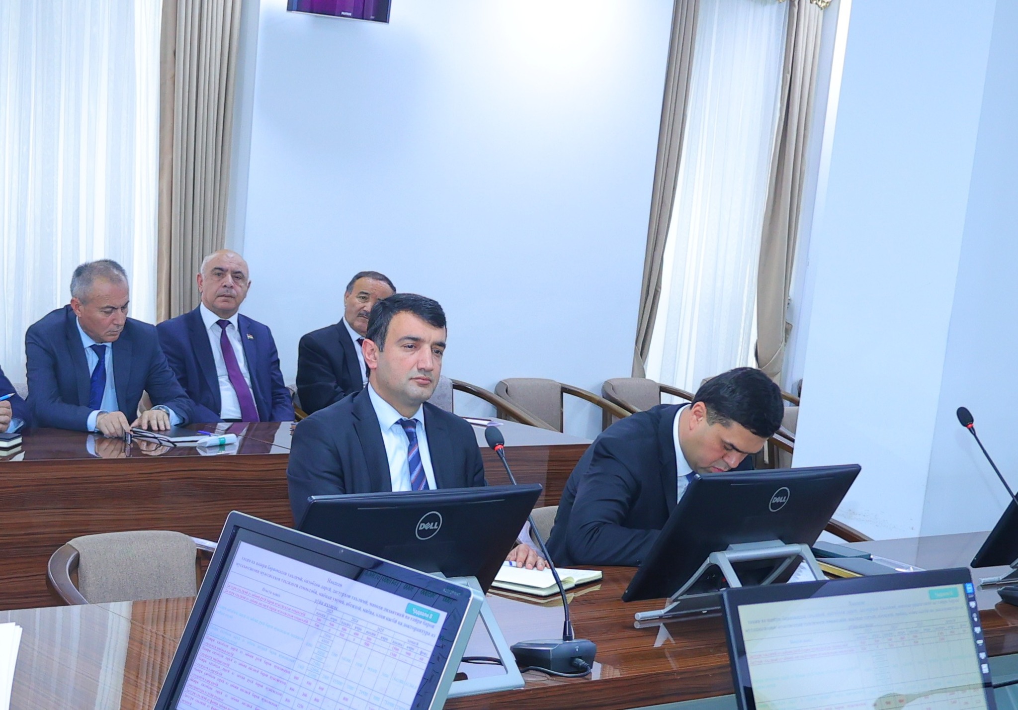 БАРРАСИИ РАФТИ ИҶРОИ БАРНОМАИ ОМӮЗИШИ ЗАБОНҲОИ ХОРИҶӢ img