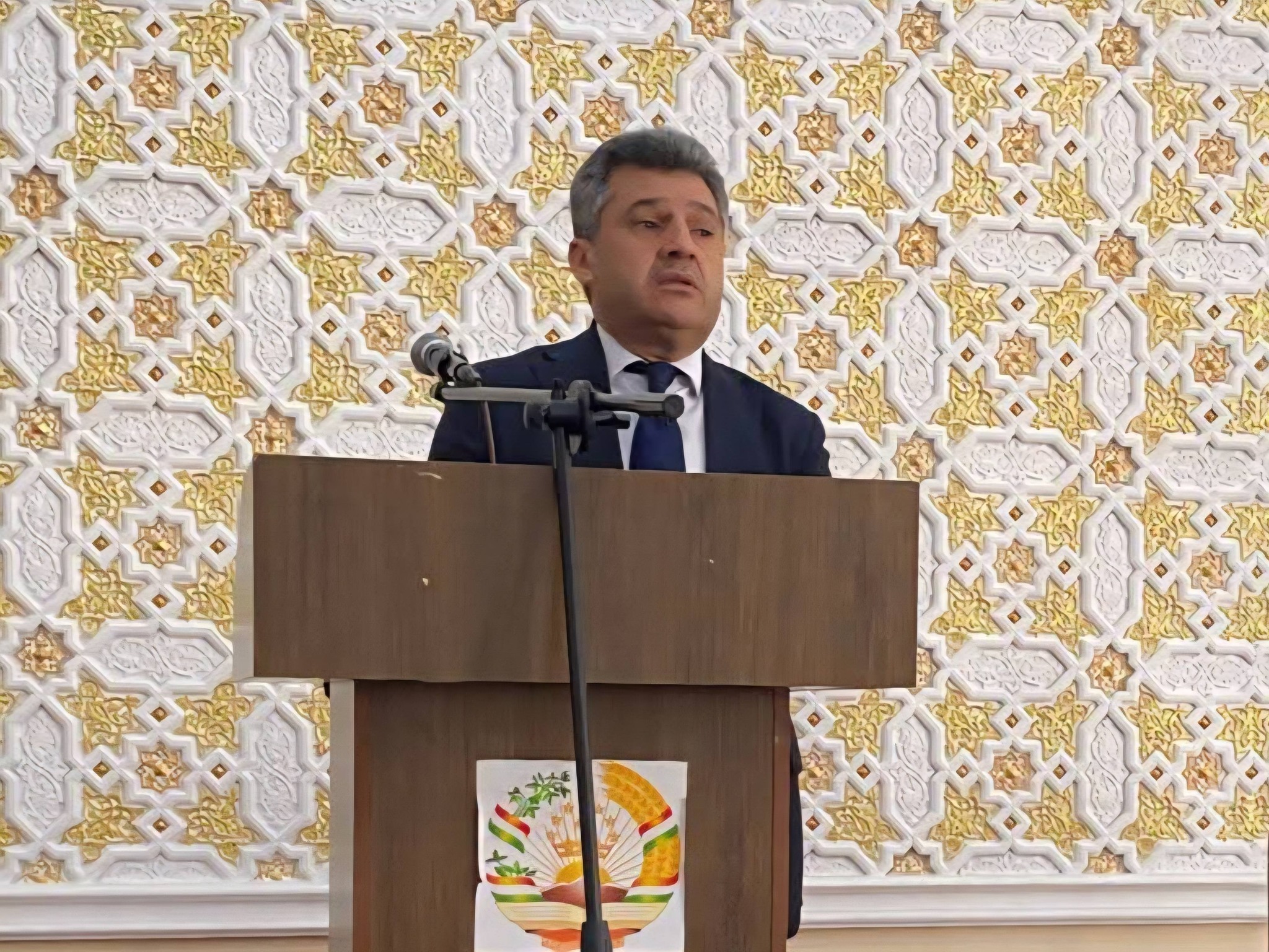 СЕМИНАРИ ОМӮЗИШӢ ОИД БА ПАРДОХТИ ҒАЙРИНАҚДИИ ИҶОРАИ КИТОБҲОИ ДАРСӢ ДАР НОҲИЯИ РӮШОН БАРГУЗОР ГАРДИД img