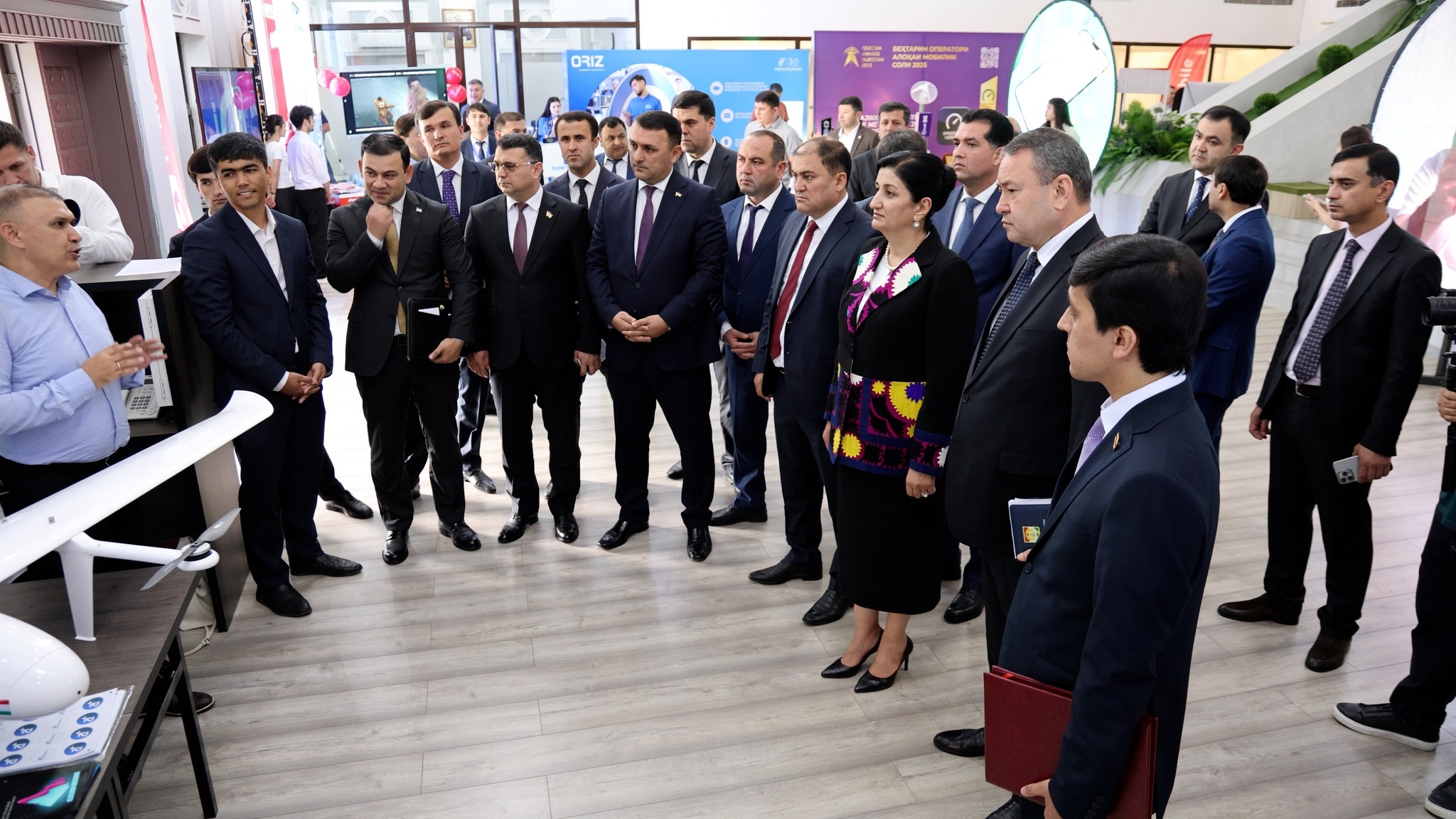 НАМОИШГОҲИ ДАСТОВАРДҲОИ ИННОВАТСИОНӢ ВА РАҚАМӢ ДАР ДОИРАИ ҲАФТАИ ИЛМ img