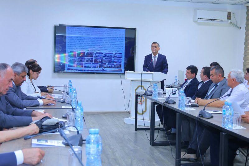Дар Душанбе вазъи омодасозии кадрҳои баландихтисос дар соҳаи металлургия баррасӣ гардид img