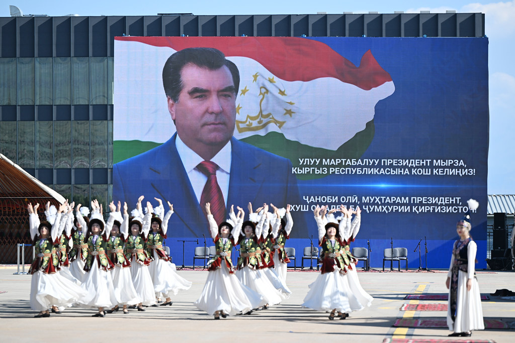 Оғози сафари корӣ ба Ҷумҳурии Қирғизистон img