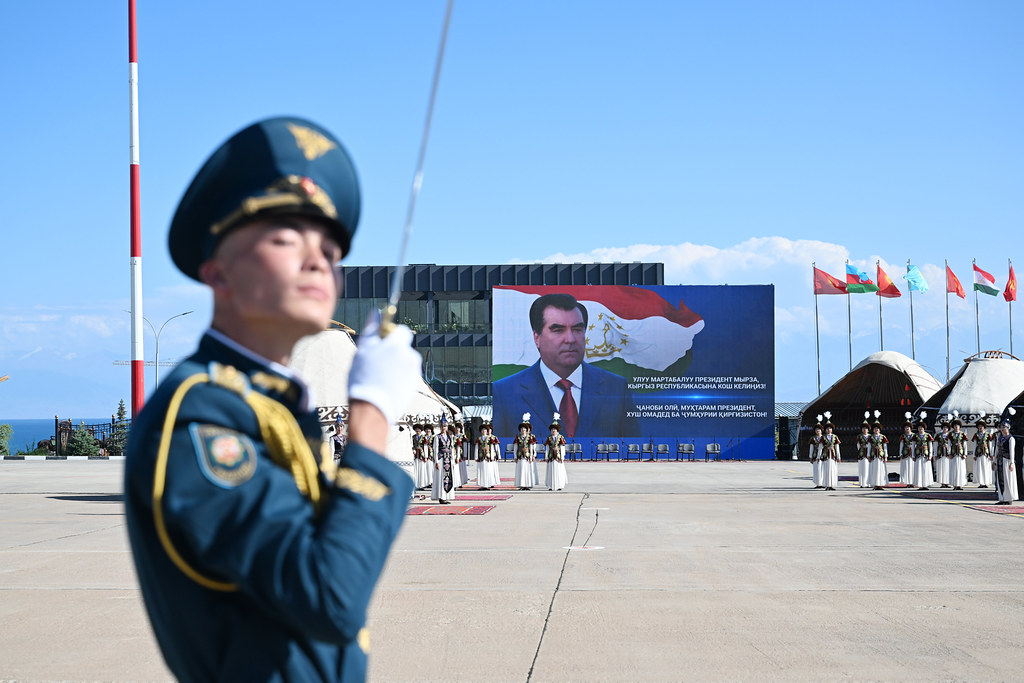 Оғози сафари корӣ ба Ҷумҳурии Қирғизистон img